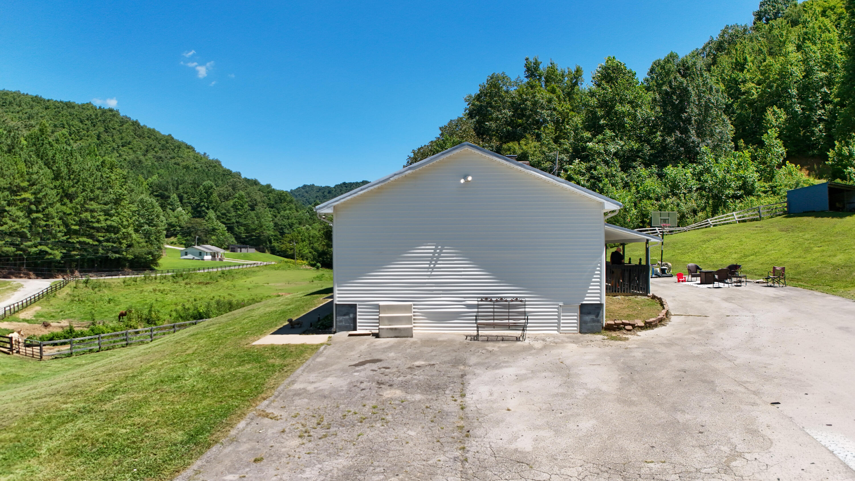 381 Hinkle Branch Road Property Photo 44