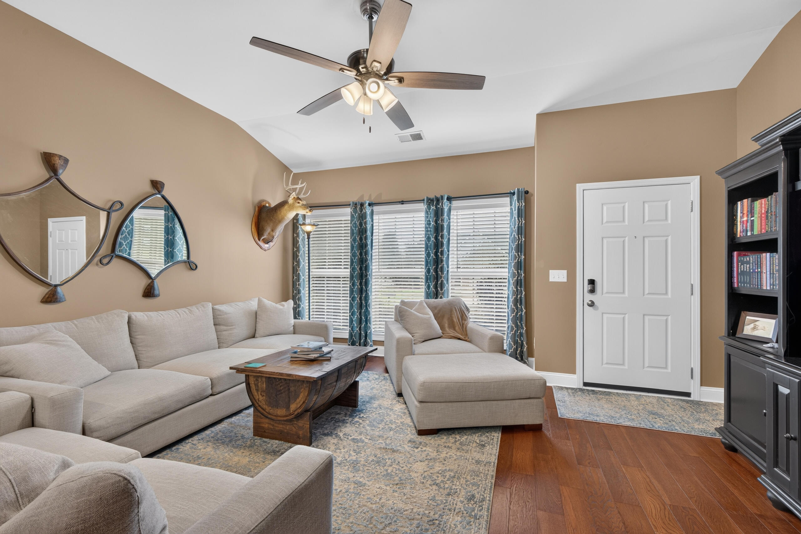 222 Falmouth Drive Property Photo 4