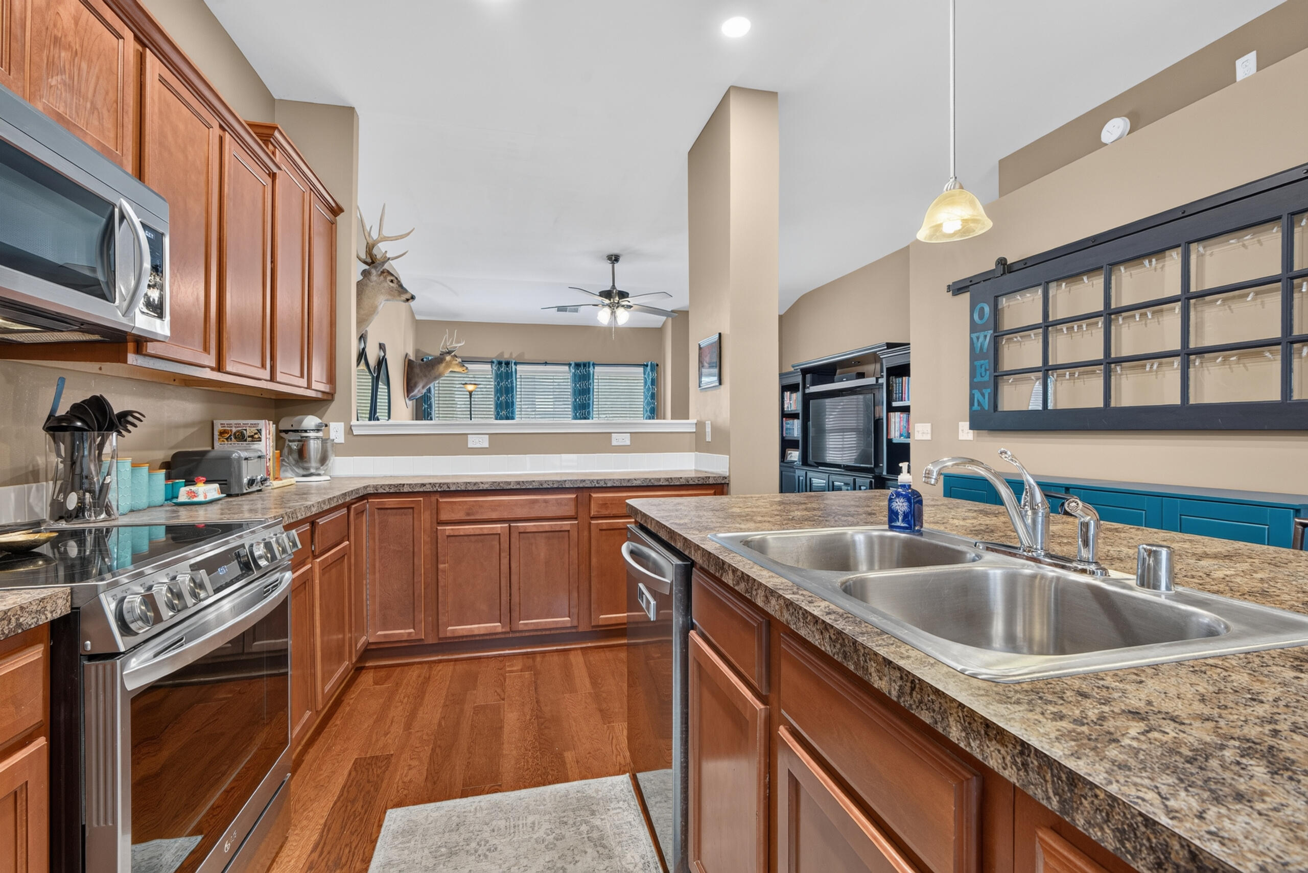 222 Falmouth Drive Property Photo 9