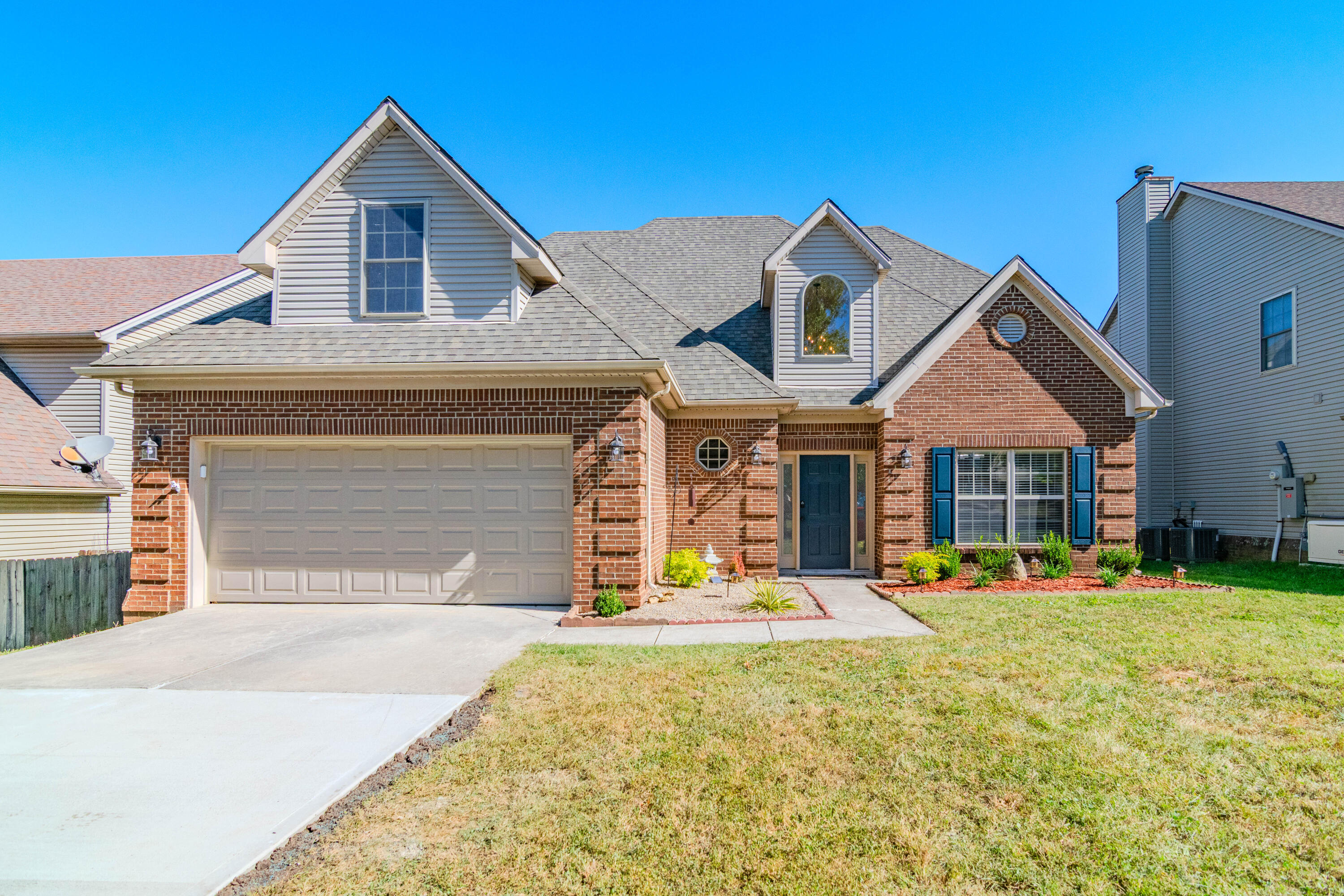4844 Clifford Circle Property Photo 1
