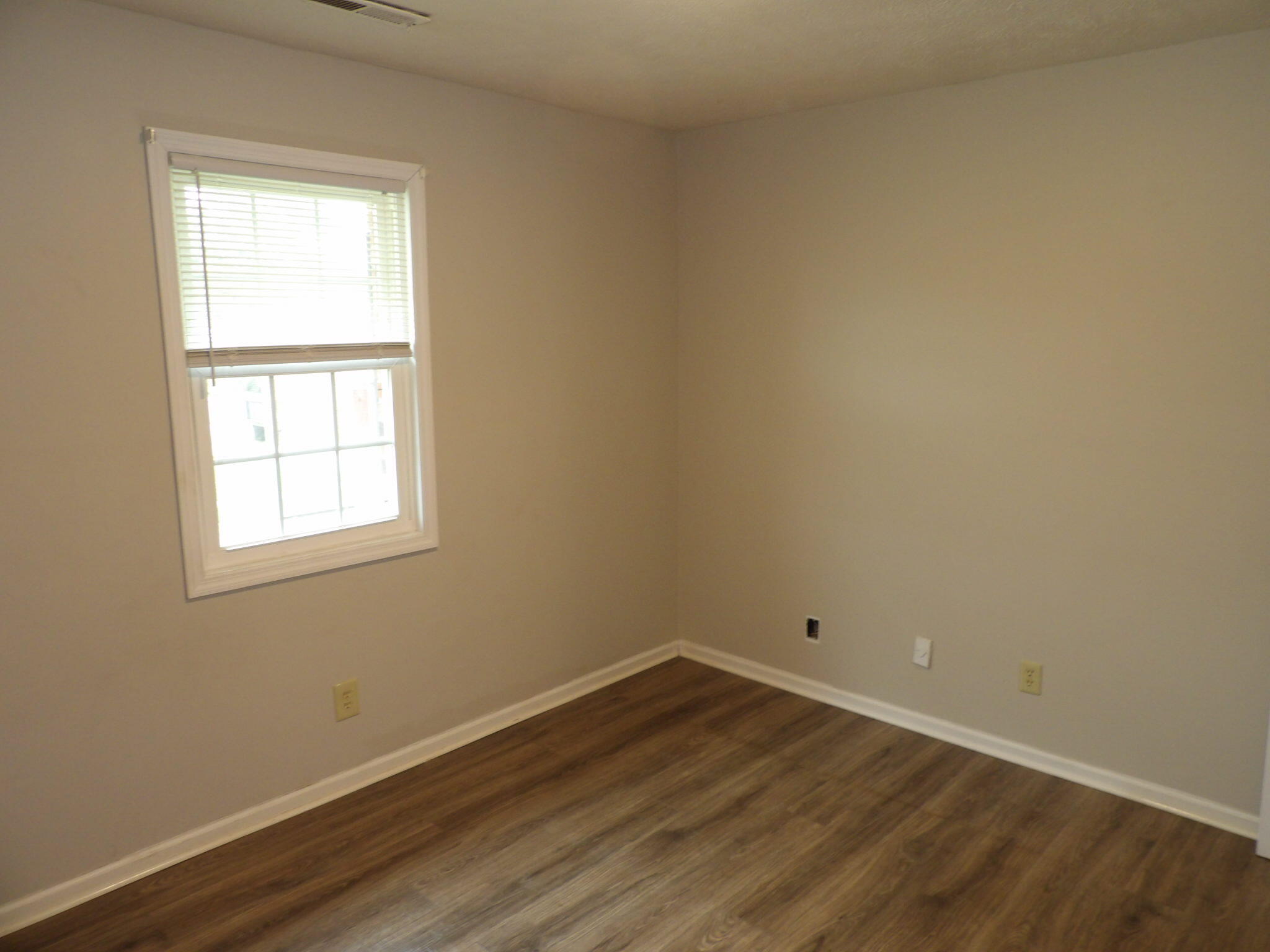204 Landings Drive C Property Photo 17