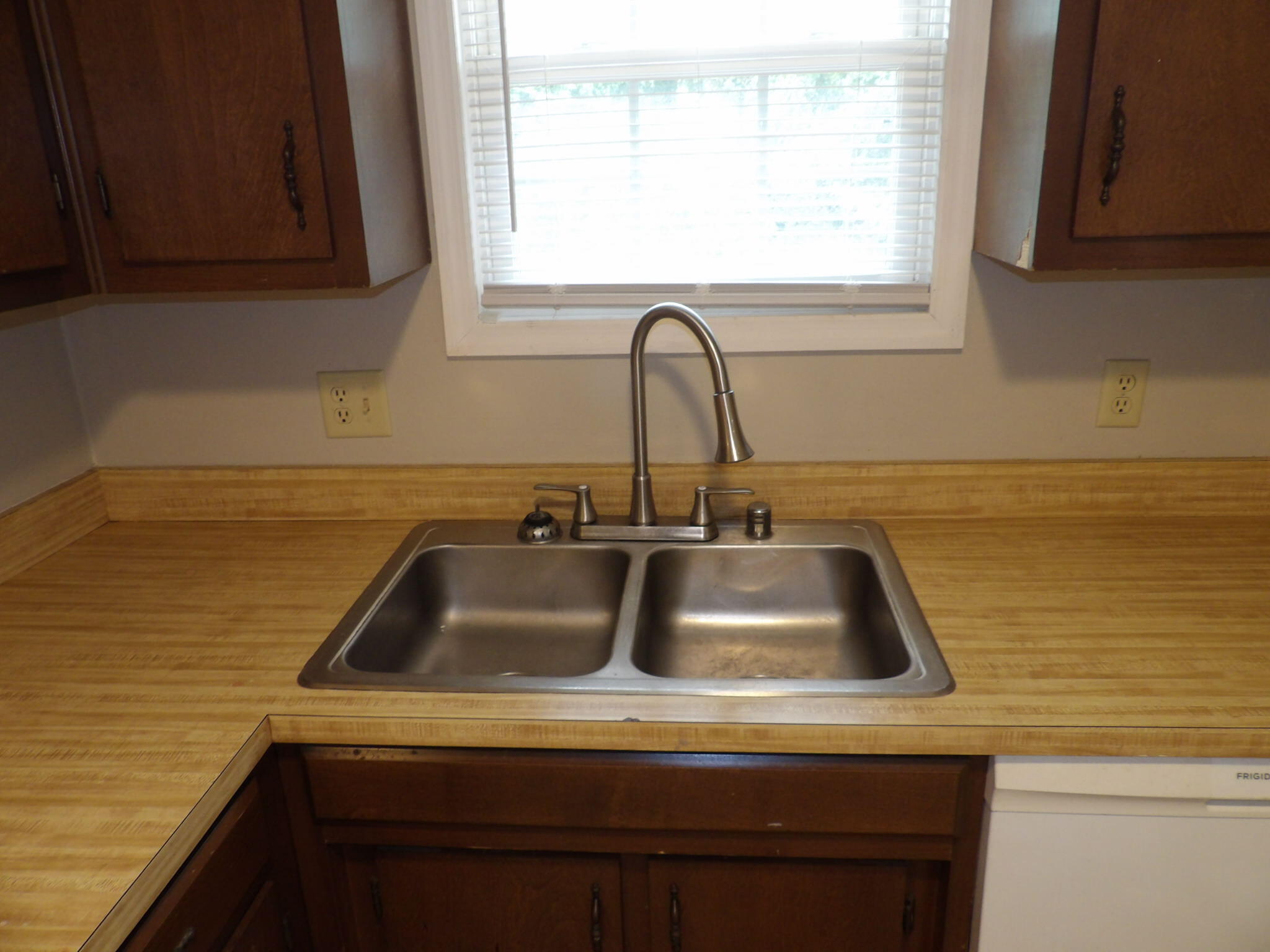 204 Landings Drive C Property Photo 46