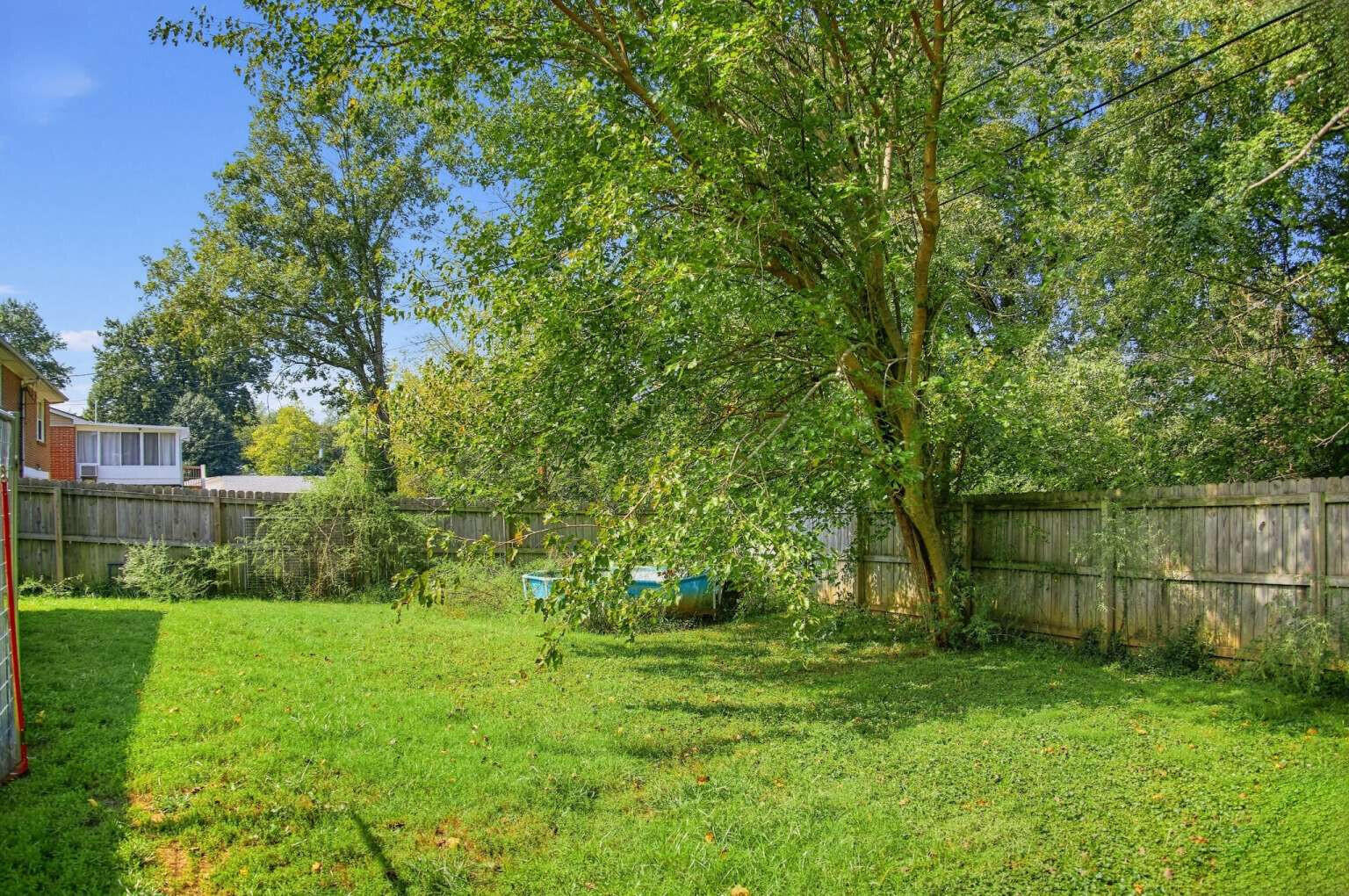 112 Valley Brook Property Photo 9