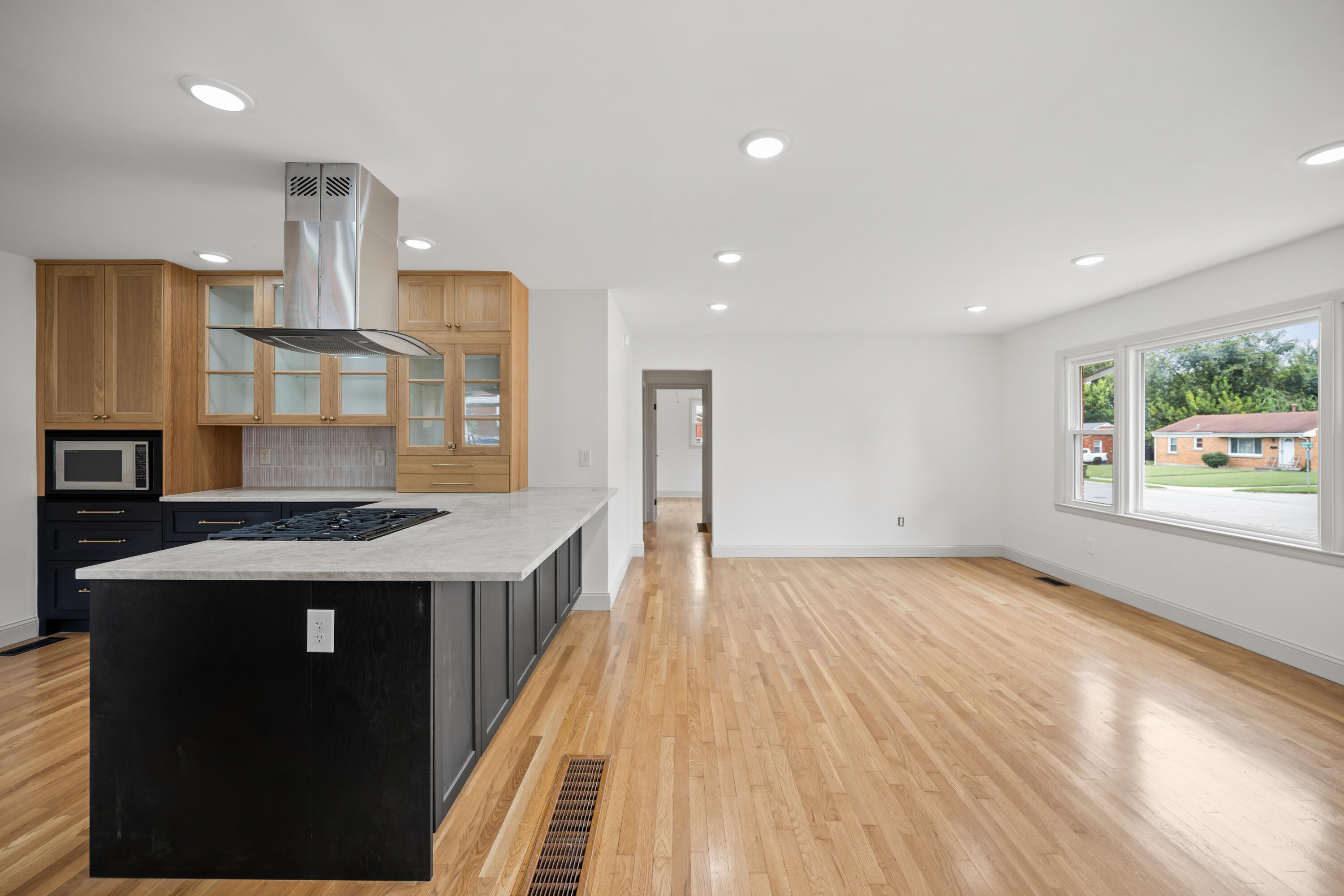 546 Freeman Drive Property Photo 3