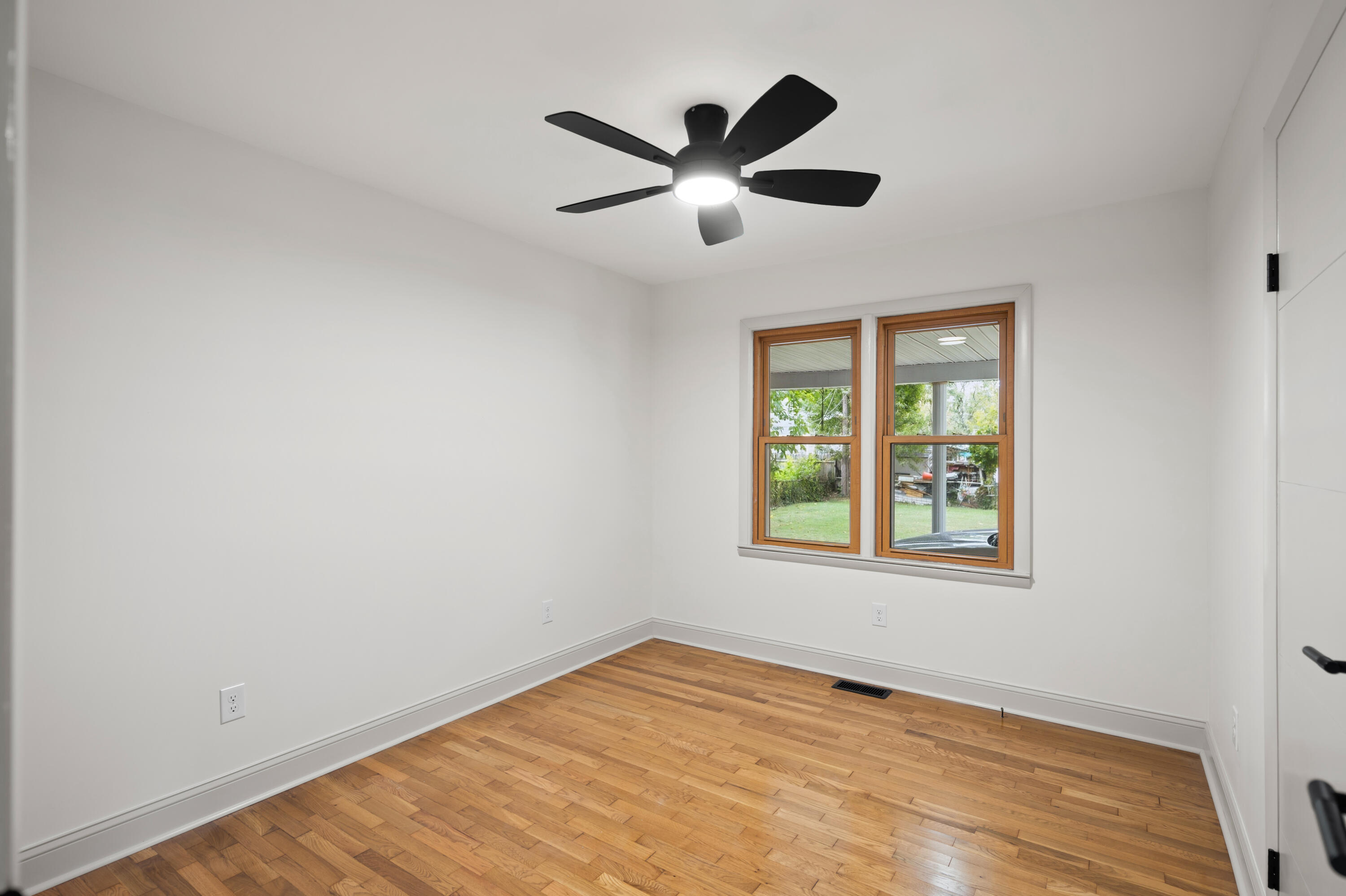 546 Freeman Drive Property Photo 28