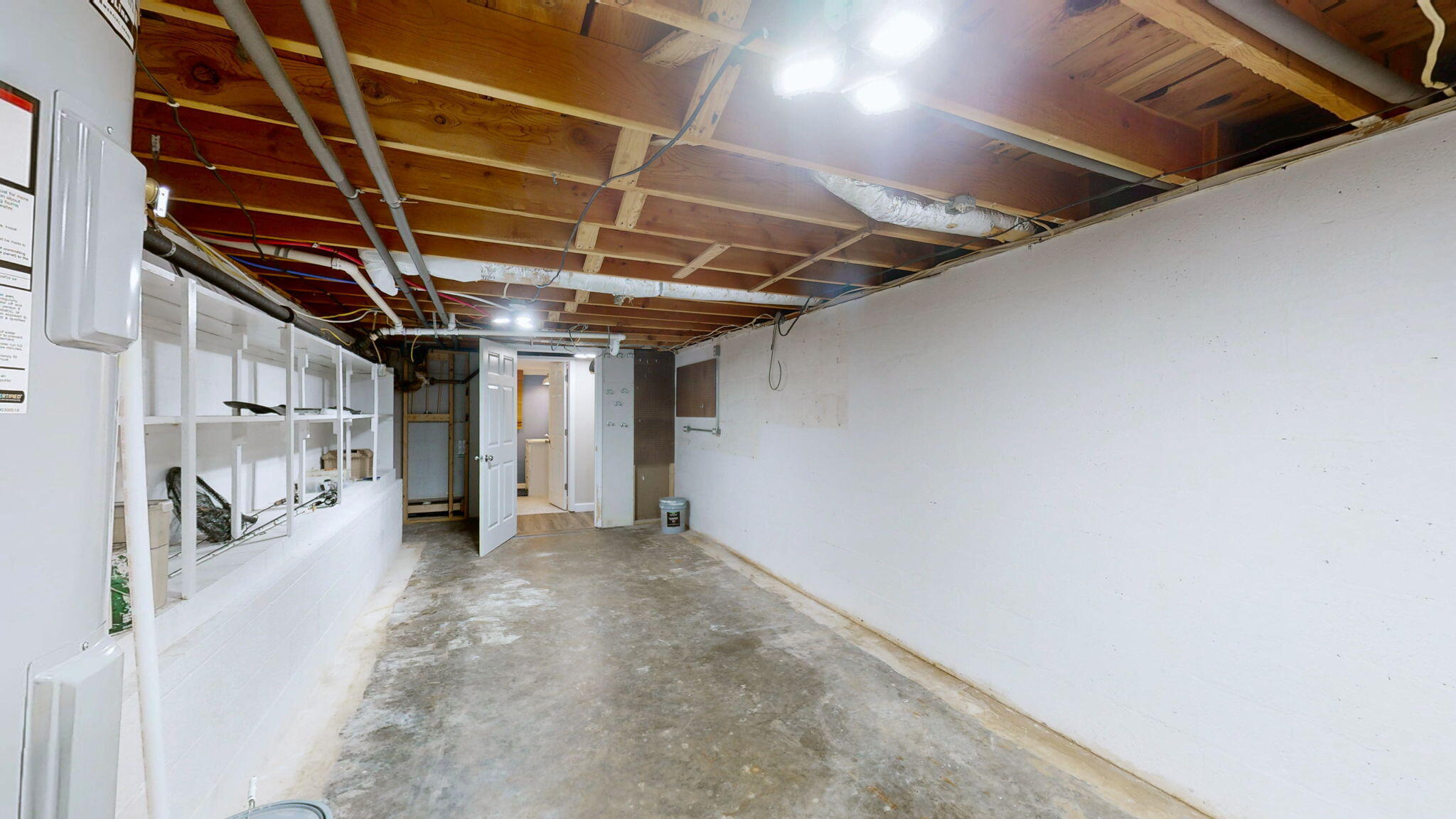 675 Lakeway Drive Property Photo 24