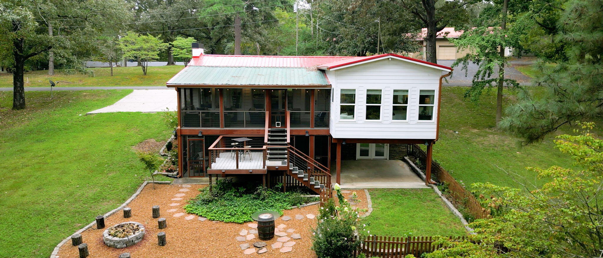 675 Lakeway Drive Property Photo 44
