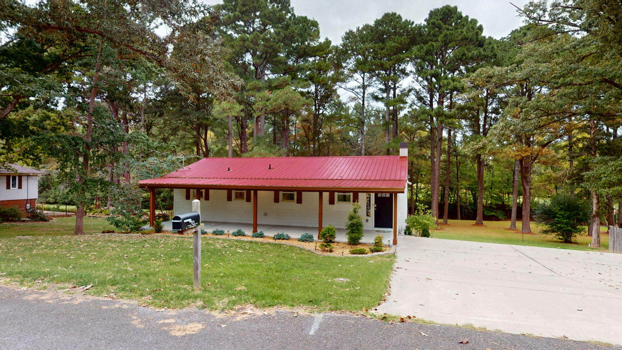 675 Lakeway Drive Property Photo 68