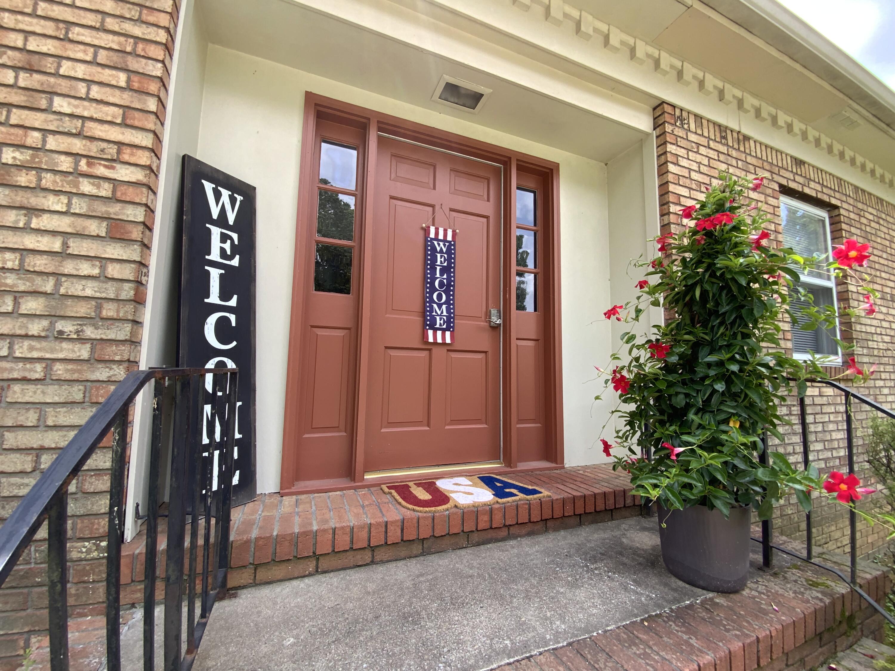 210 Walnut Drive Apartment A Property Photo 5