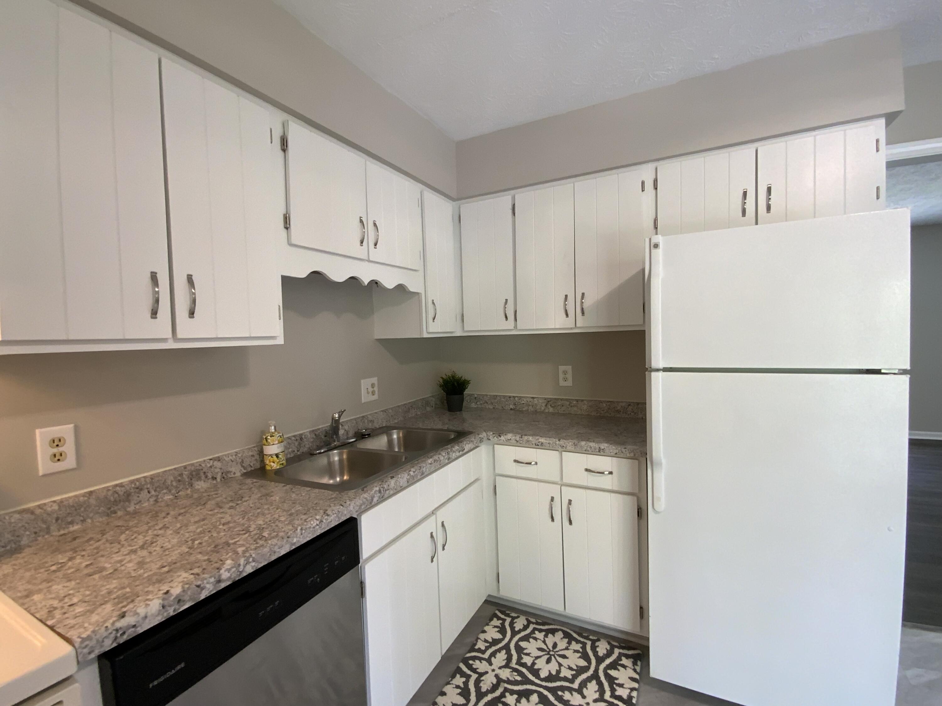 210 Walnut Drive Apartment A Property Photo 15