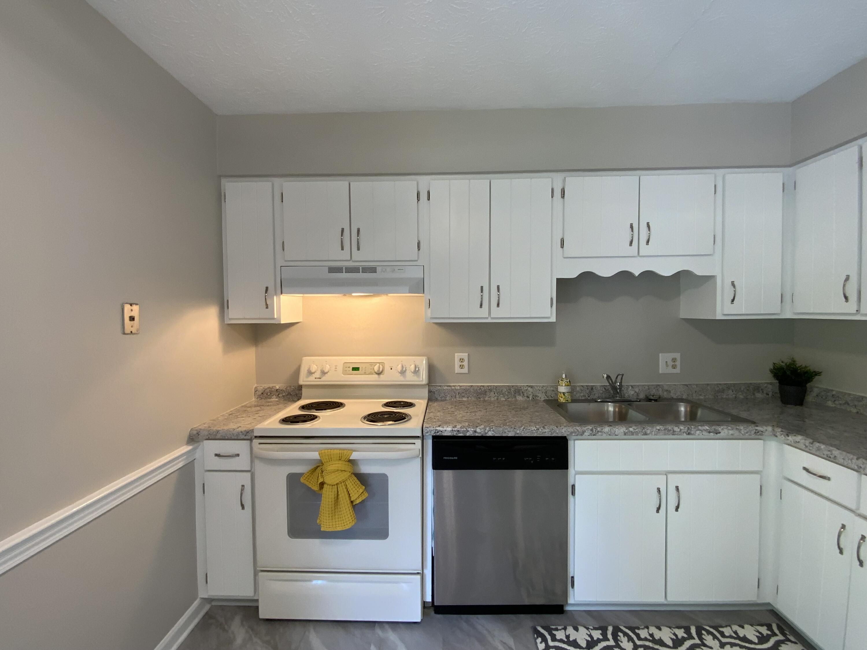 210 Walnut Drive Apartment A Property Photo 16
