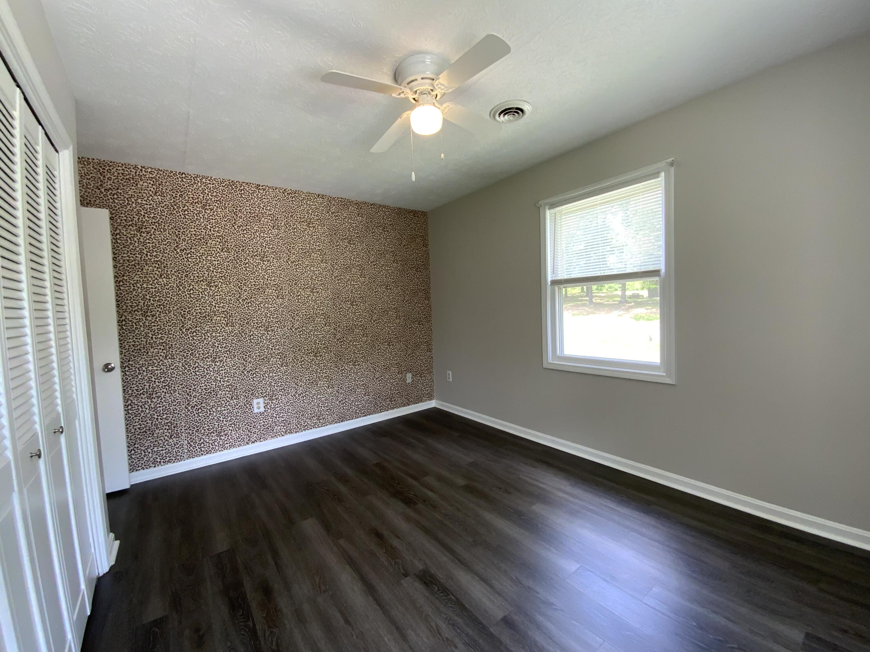 210 Walnut Drive Apartment A Property Photo 24