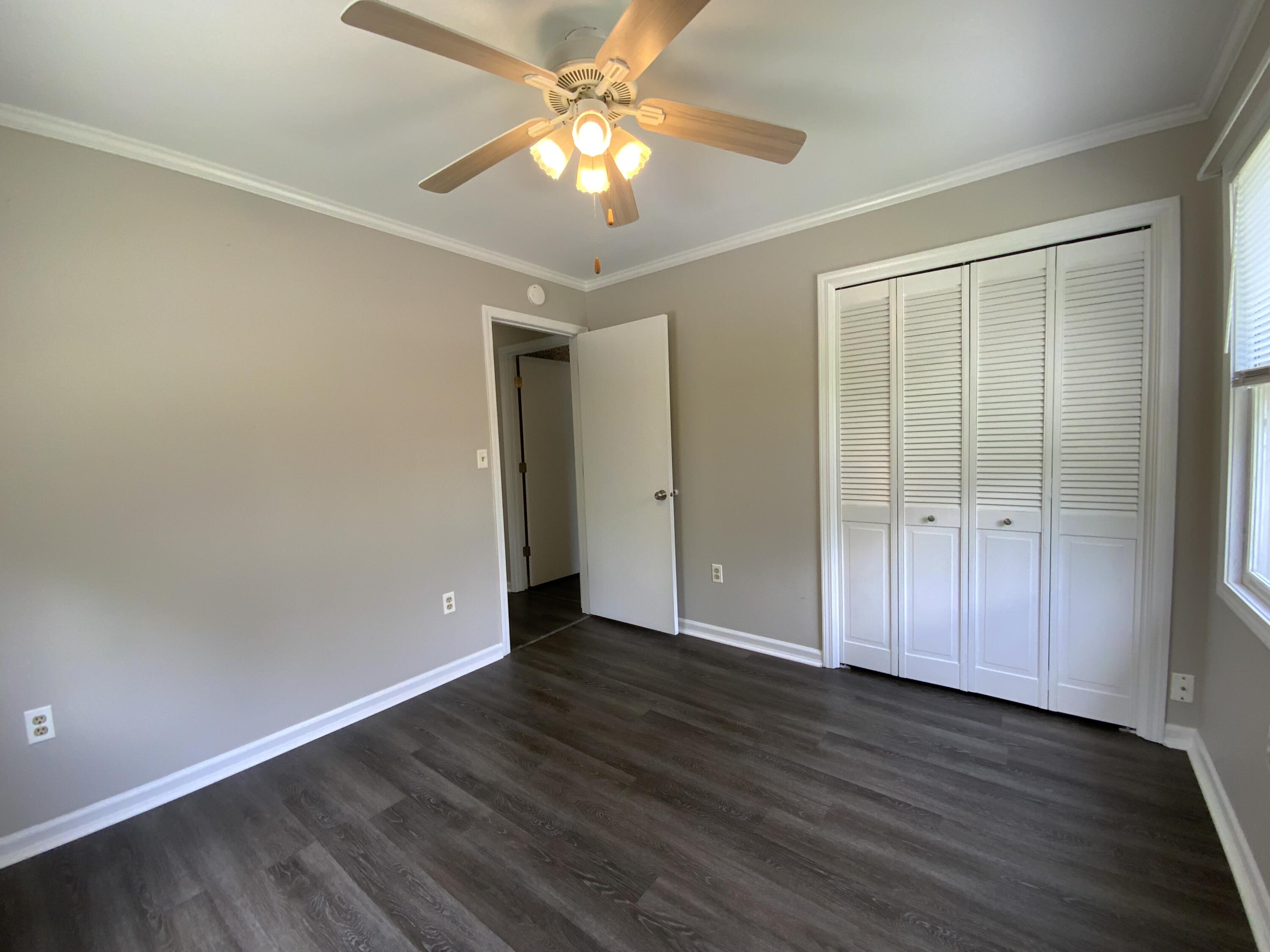 210 Walnut Drive Apartment A Property Photo 26