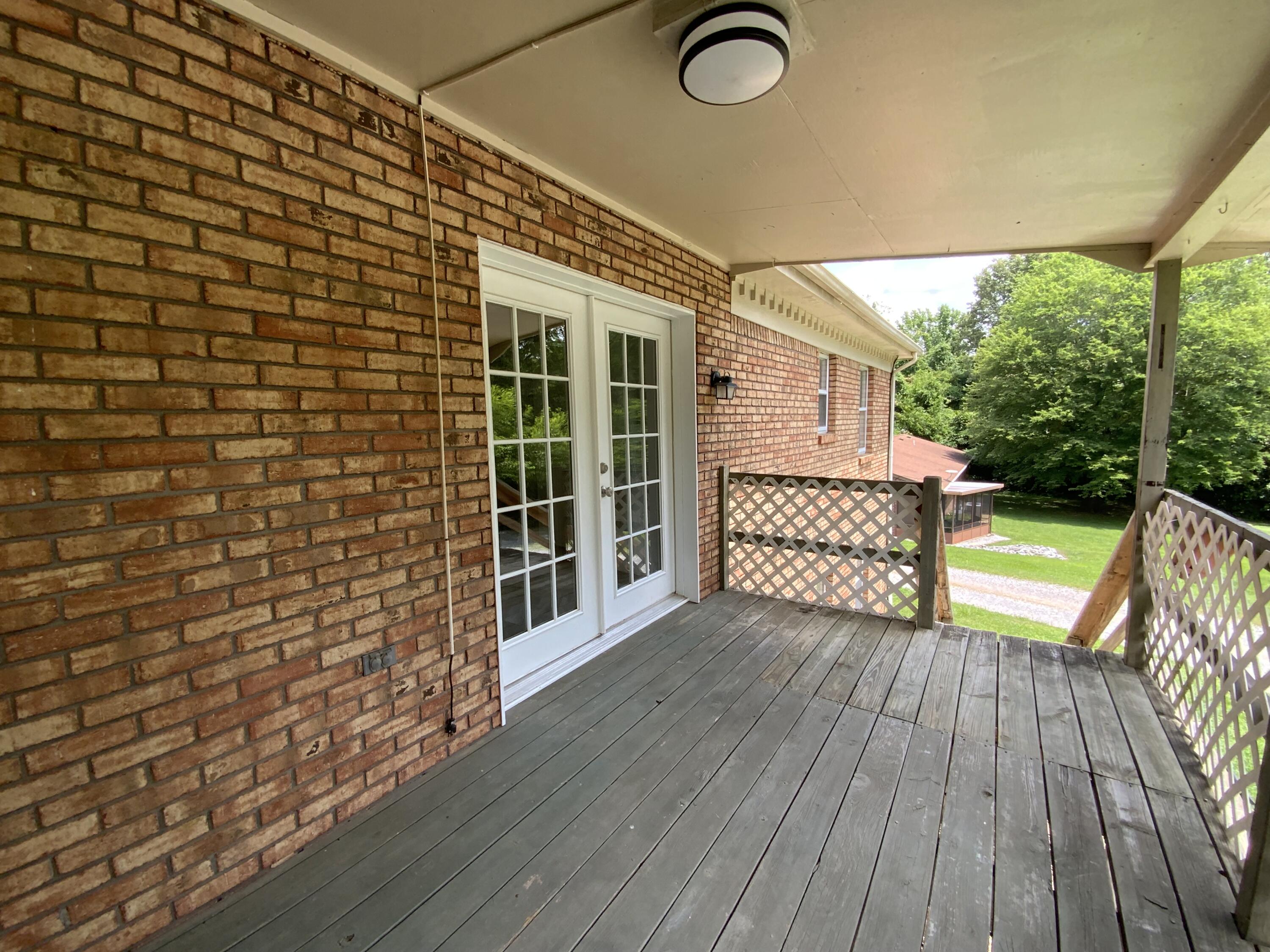 210 Walnut Drive Apartment A Property Photo 27