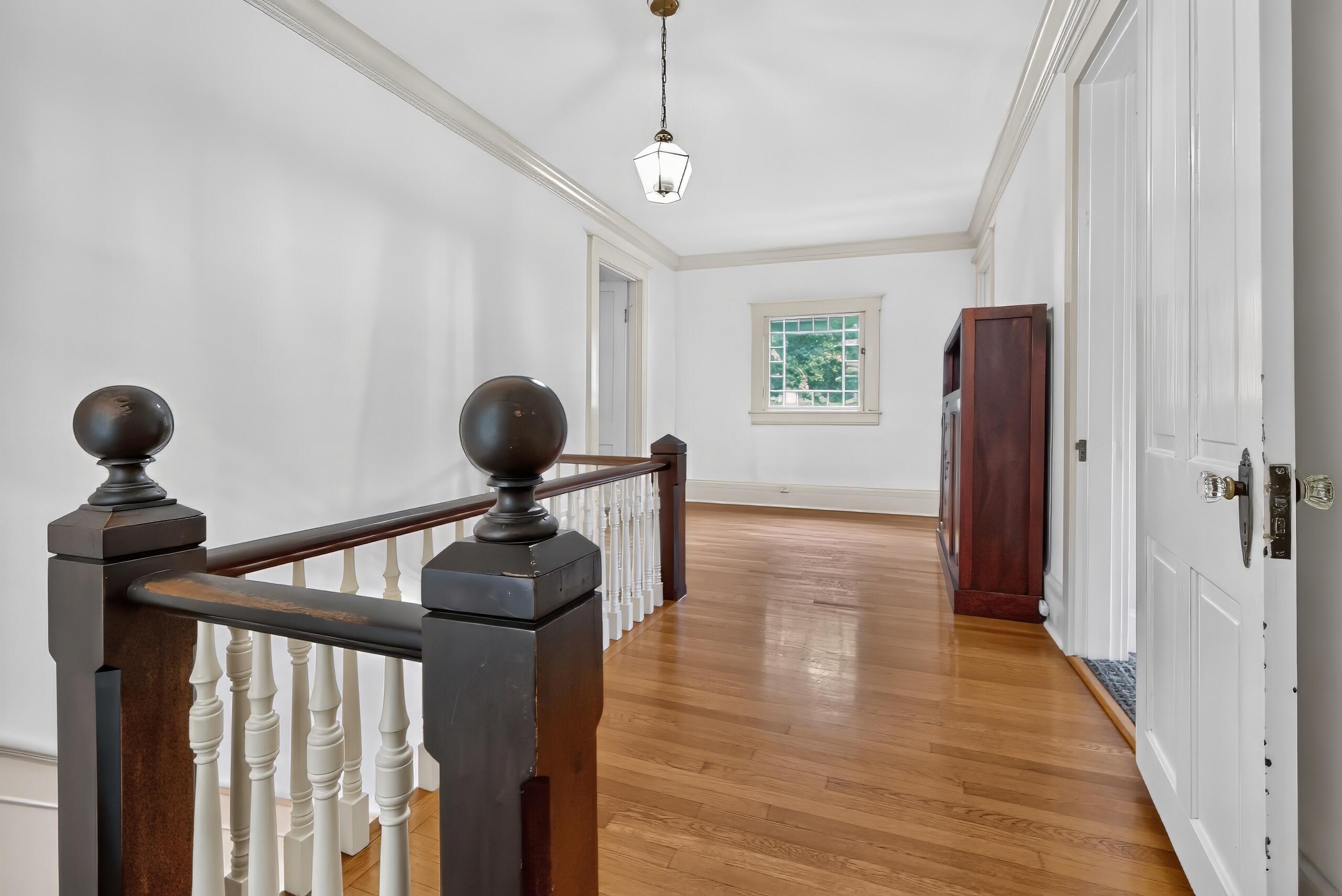 114 W Lexington Avenue Property Photo 26