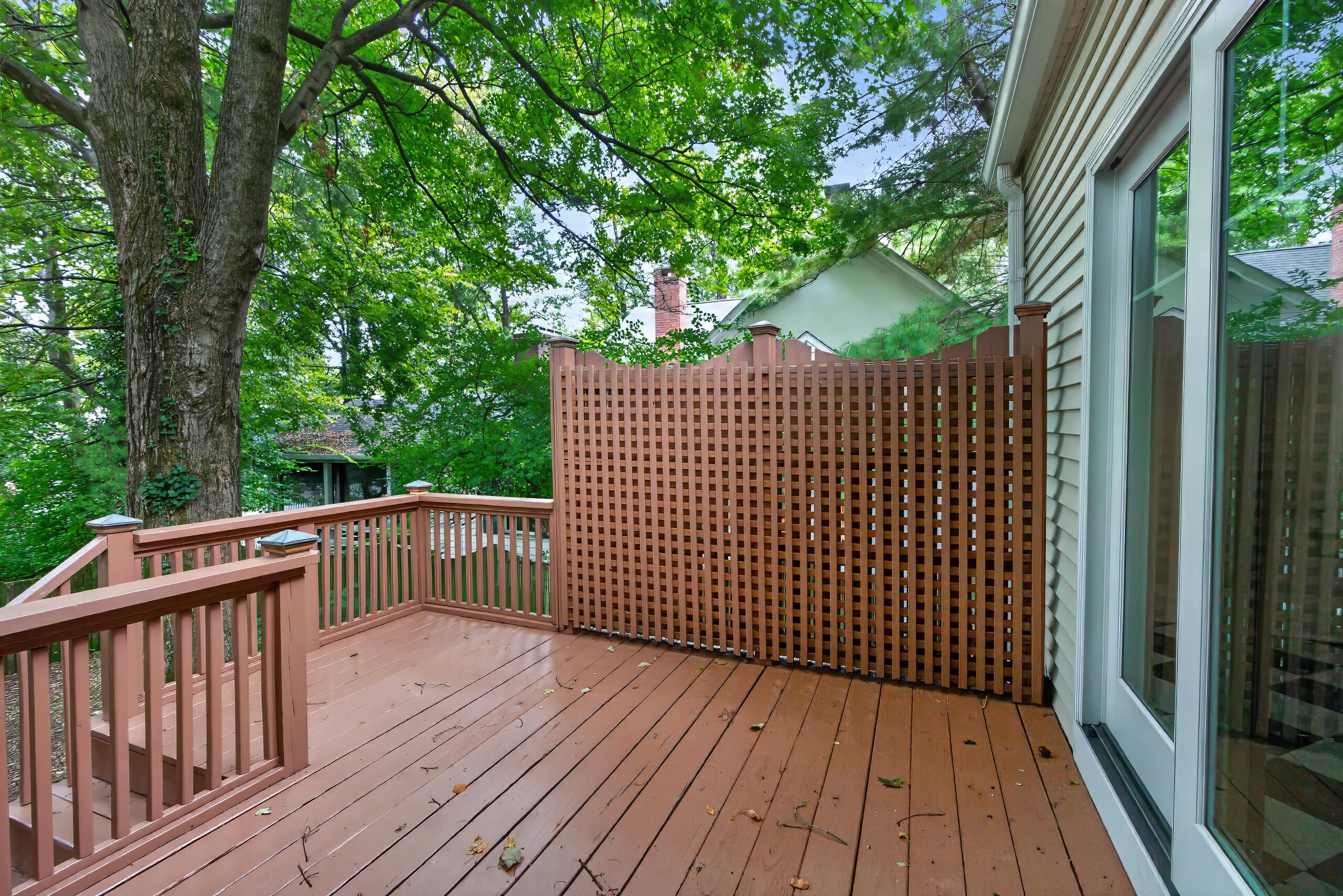 114 W Lexington Avenue Property Photo 47