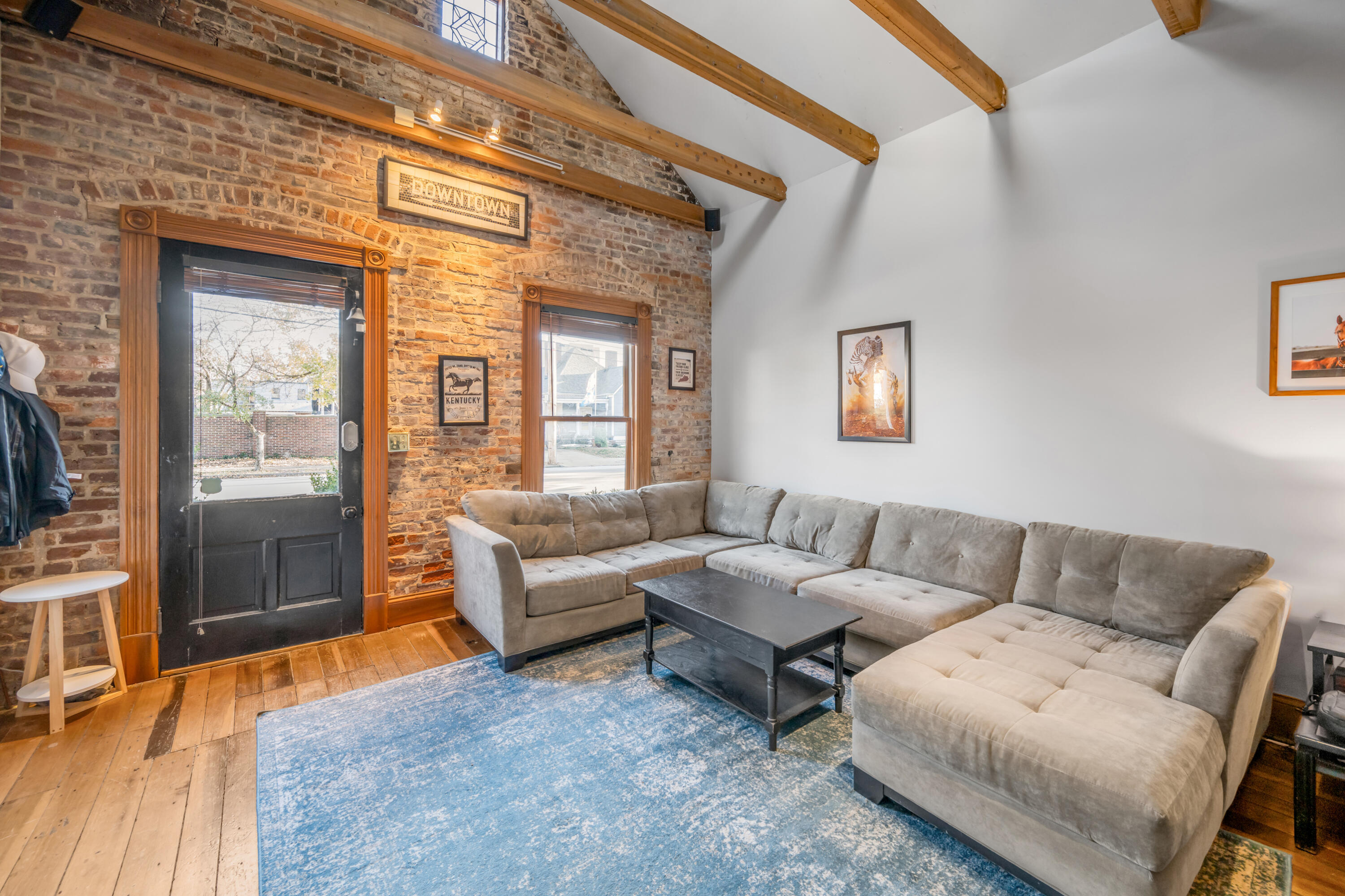 419 S Upper Street Property Photo 6