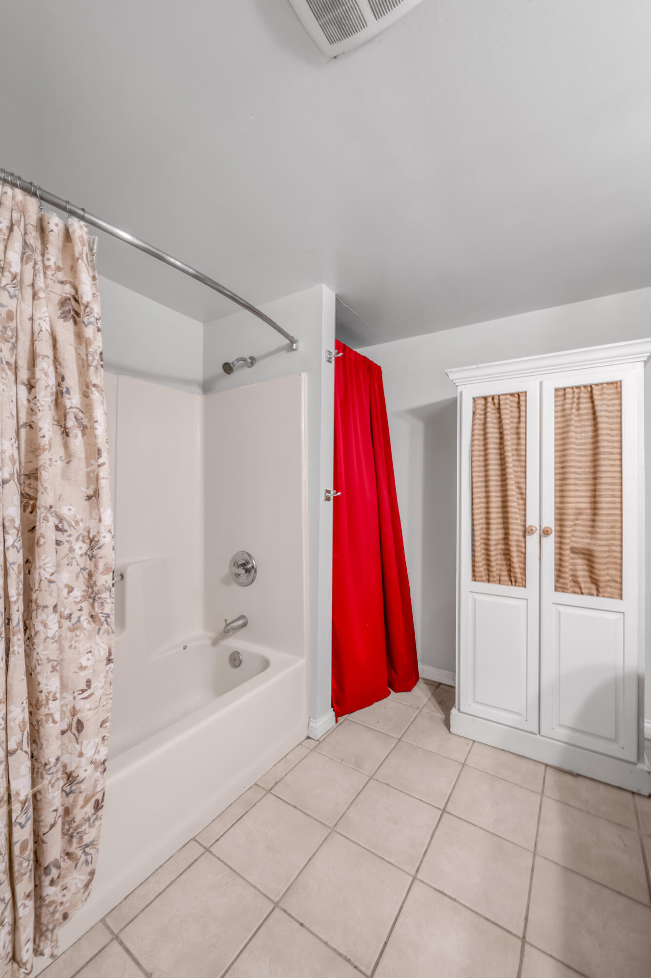 419 S Upper Street Property Photo 14