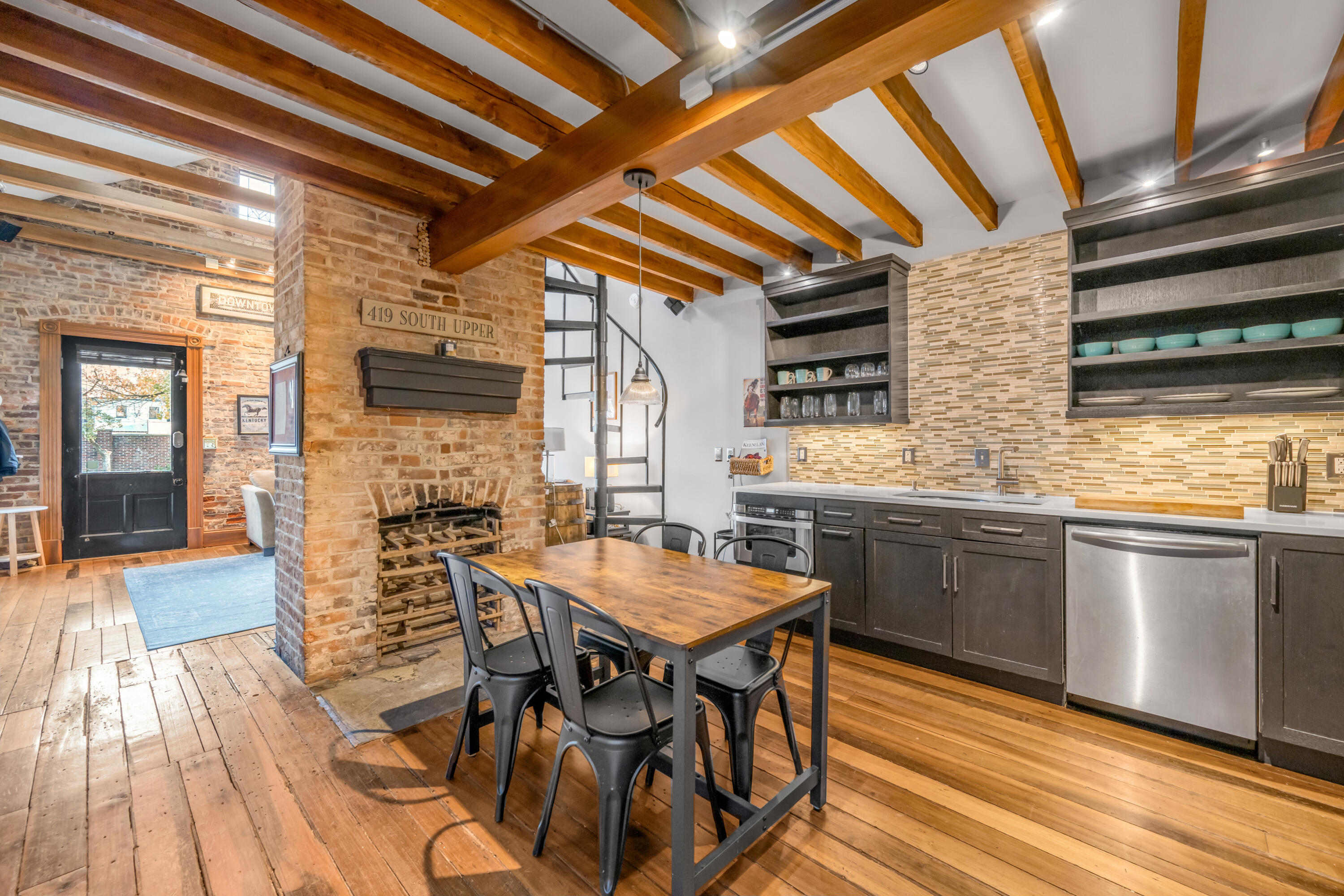 419 S Upper Street Property Photo 18