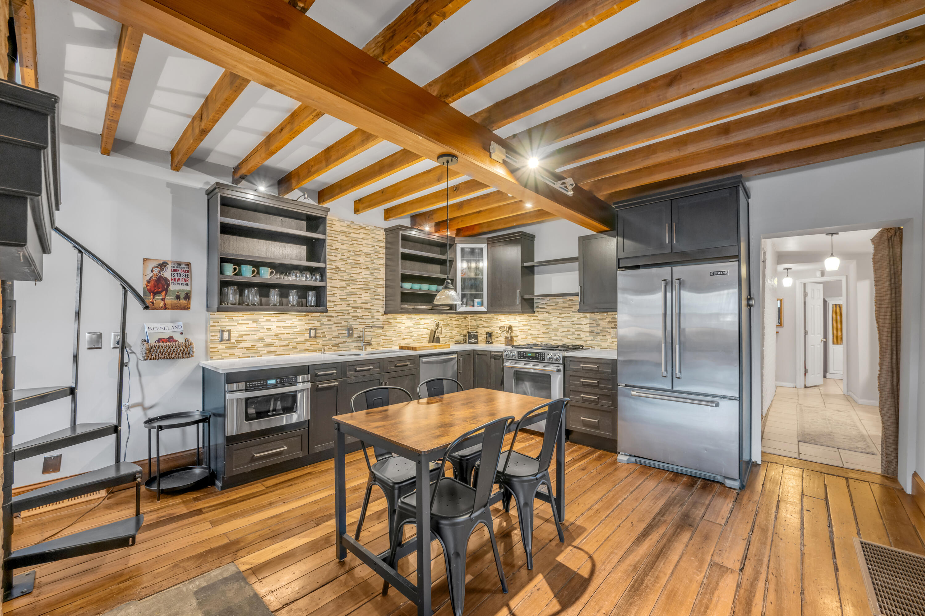 419 S Upper Street Property Photo 19