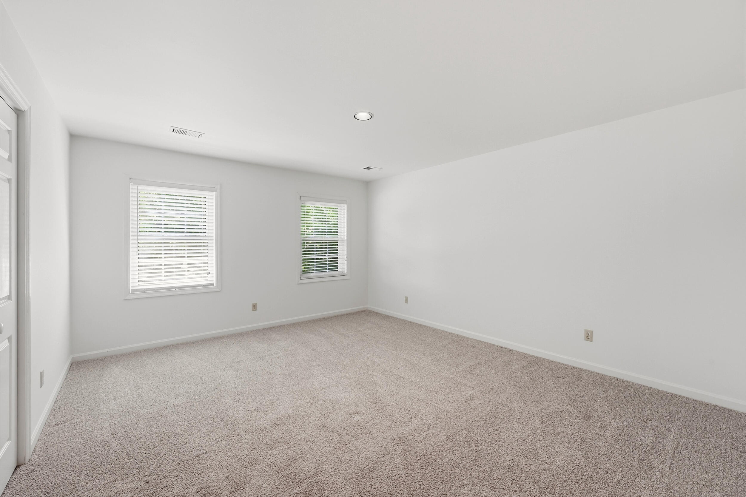 601 Delaney Woods Property Photo 24
