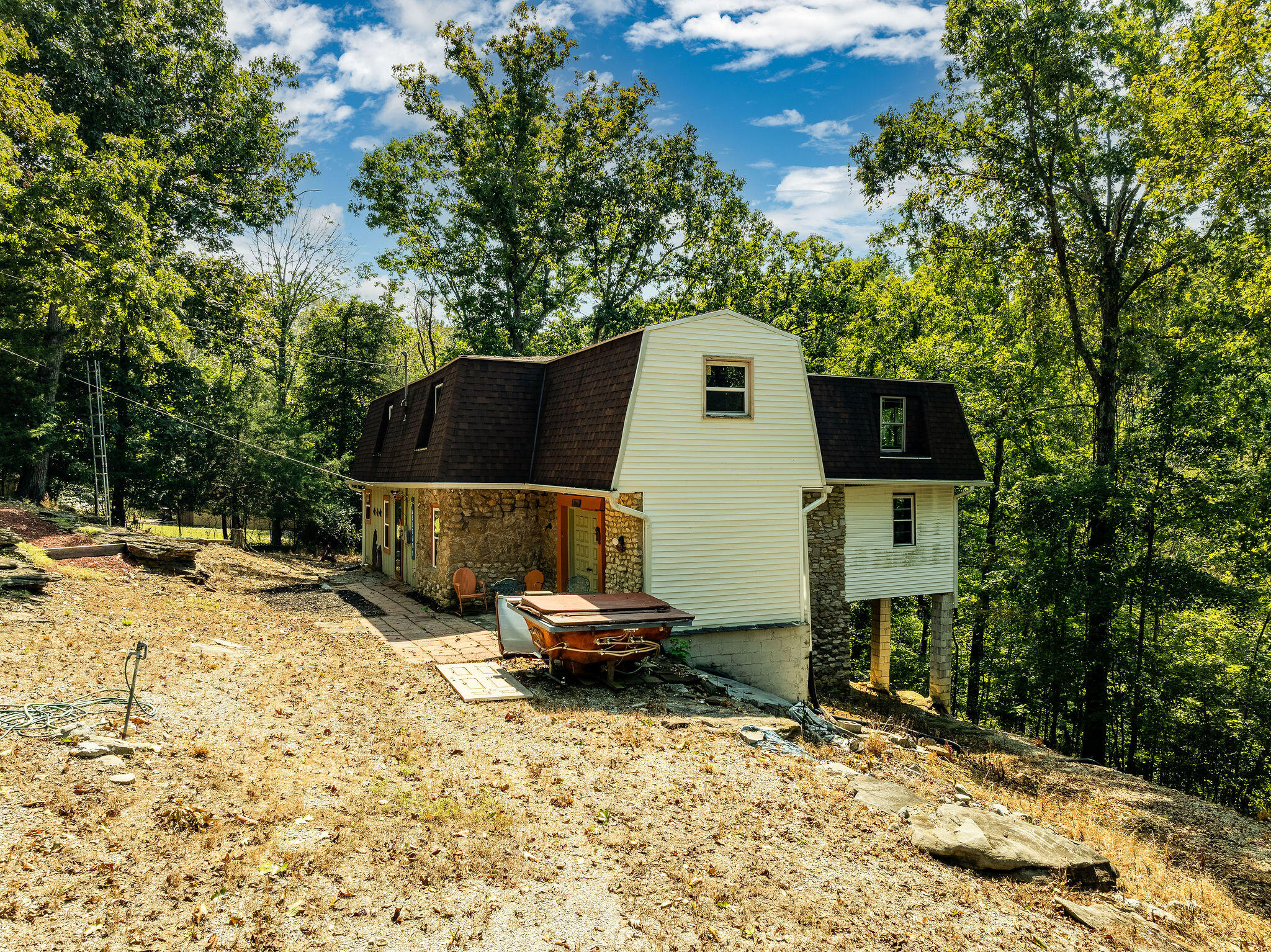 217 Edgewater Road Property Photo 8