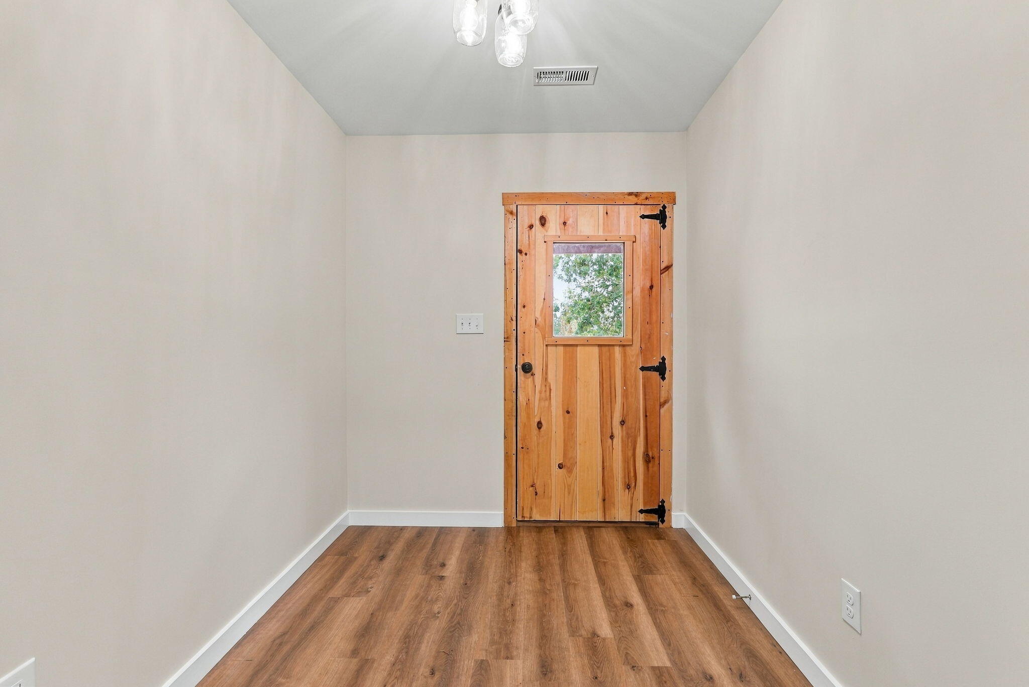 509 Matthews Road Property Photo 29
