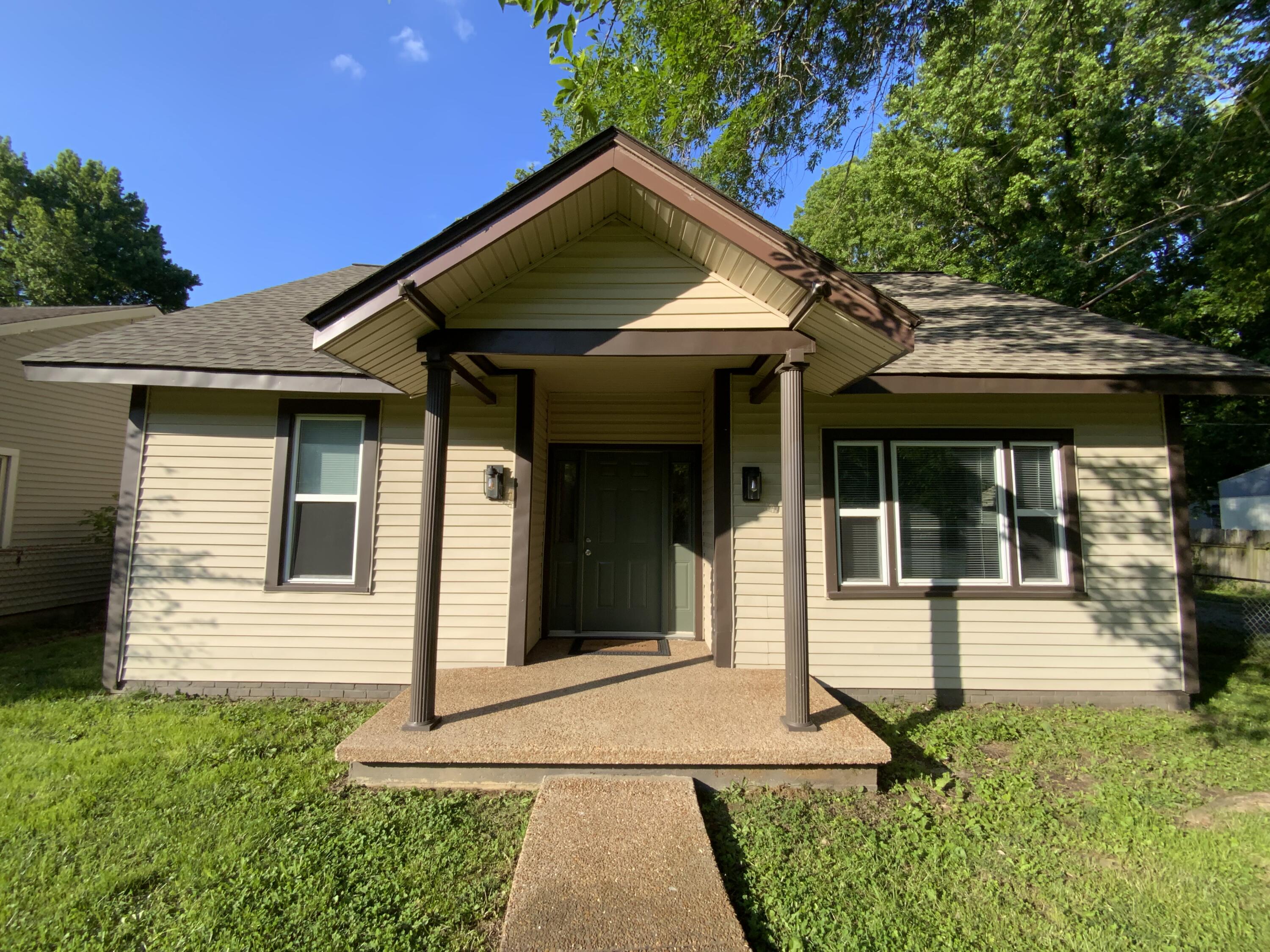 3606 Benton Road Property Photo 1