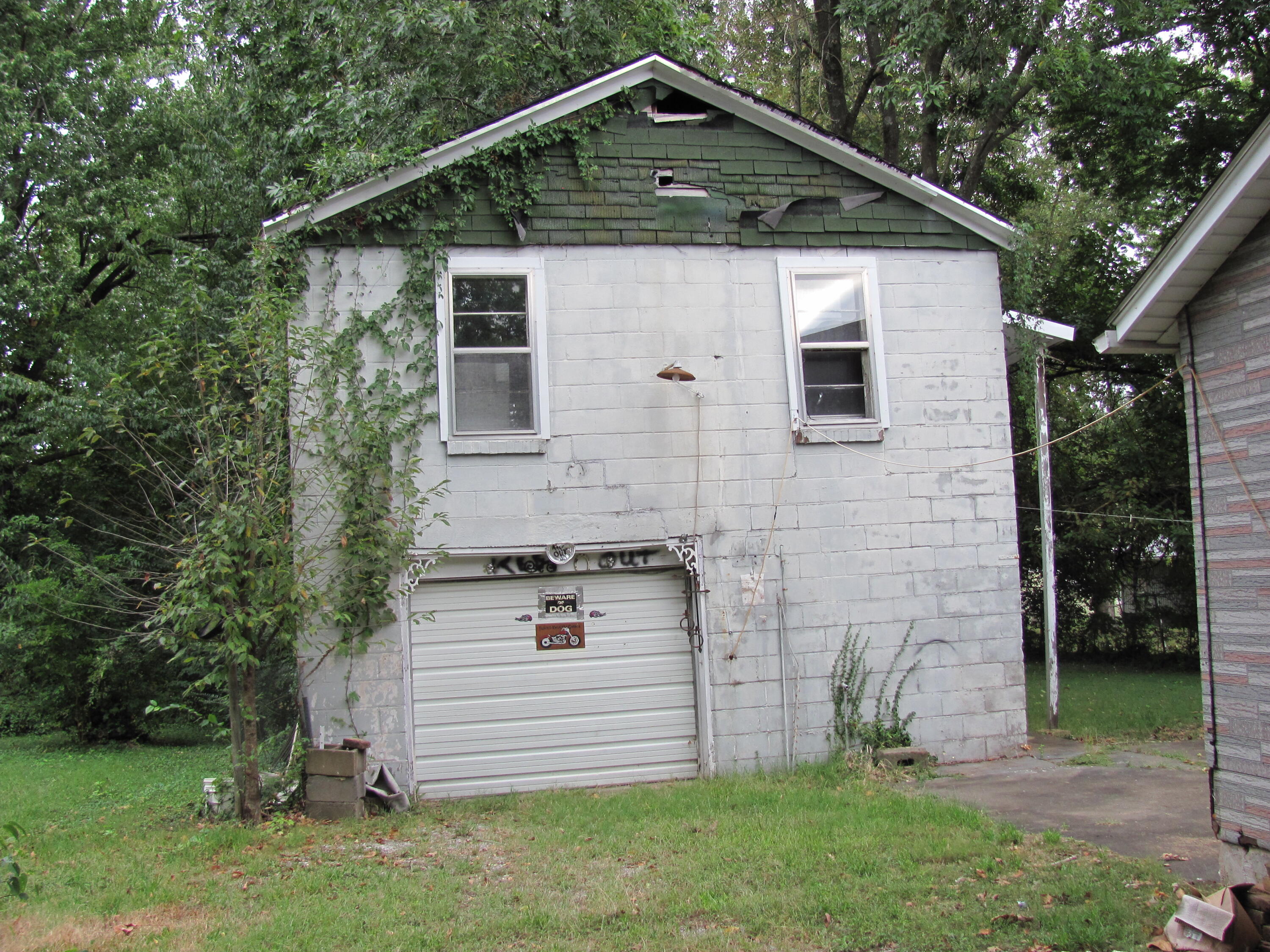 948 S 7th Street Property Photo 3