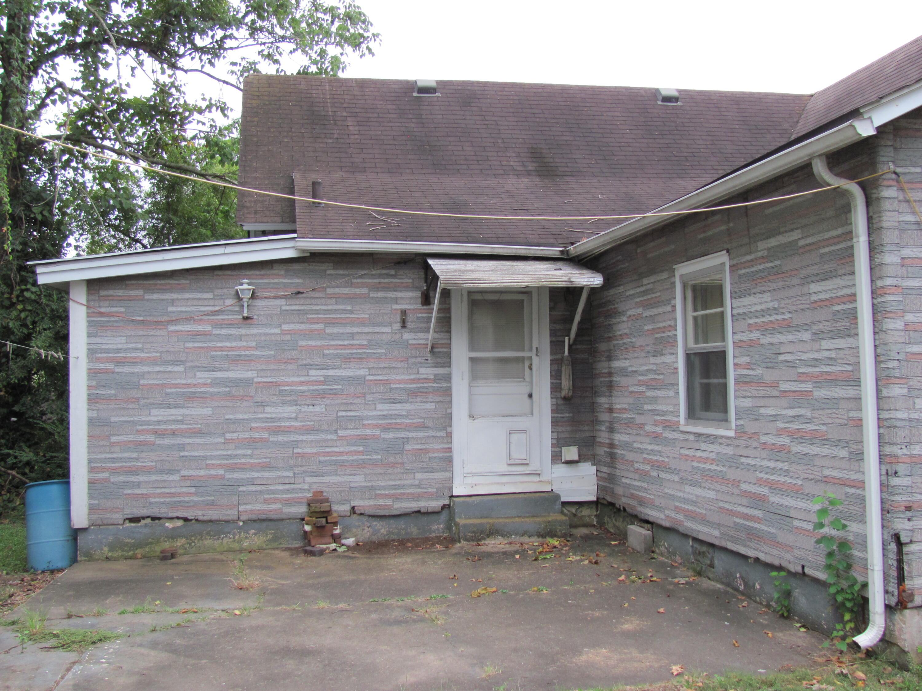948 S 7th Street Property Photo 4