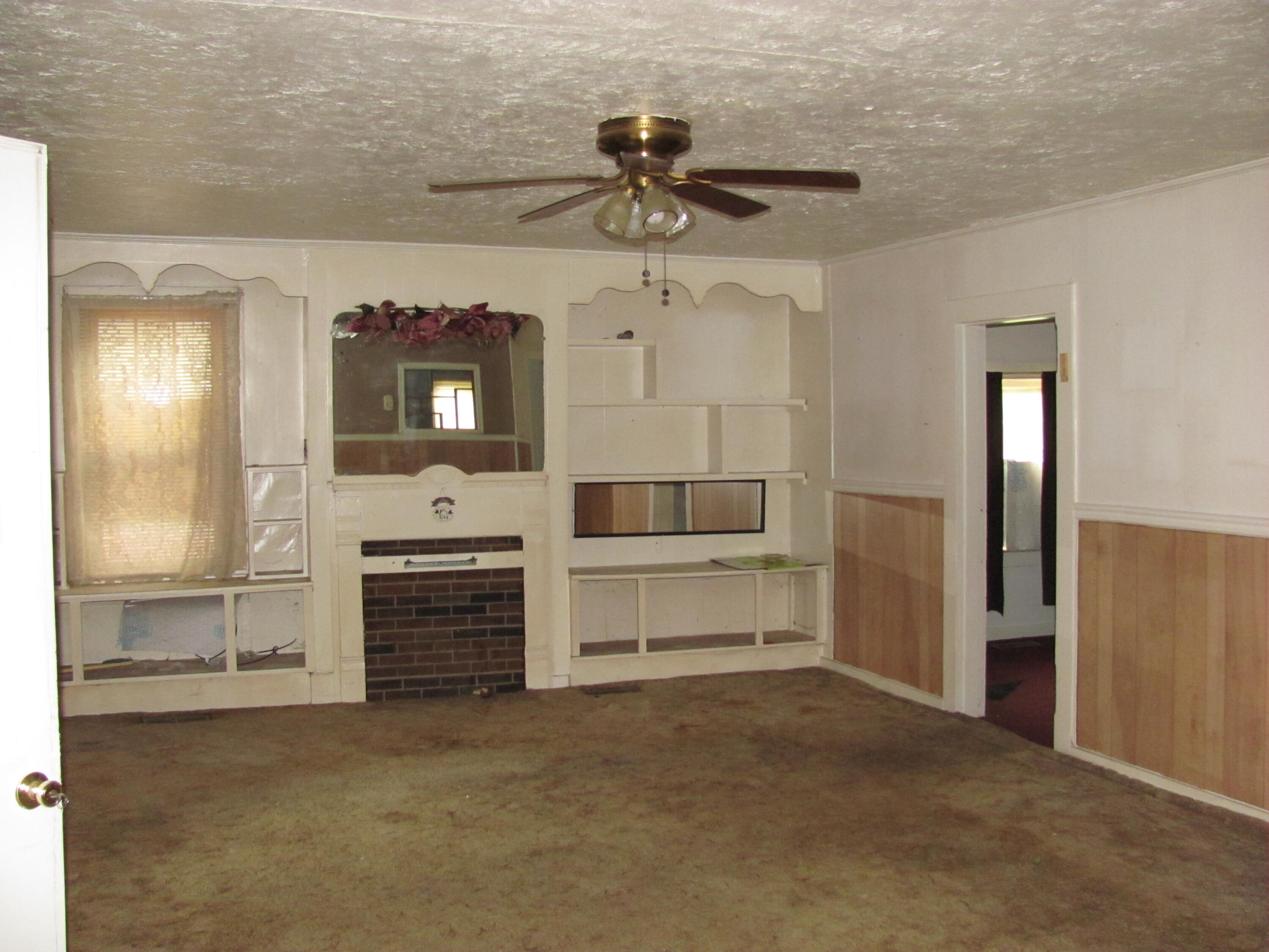 948 S 7th Street Property Photo 7