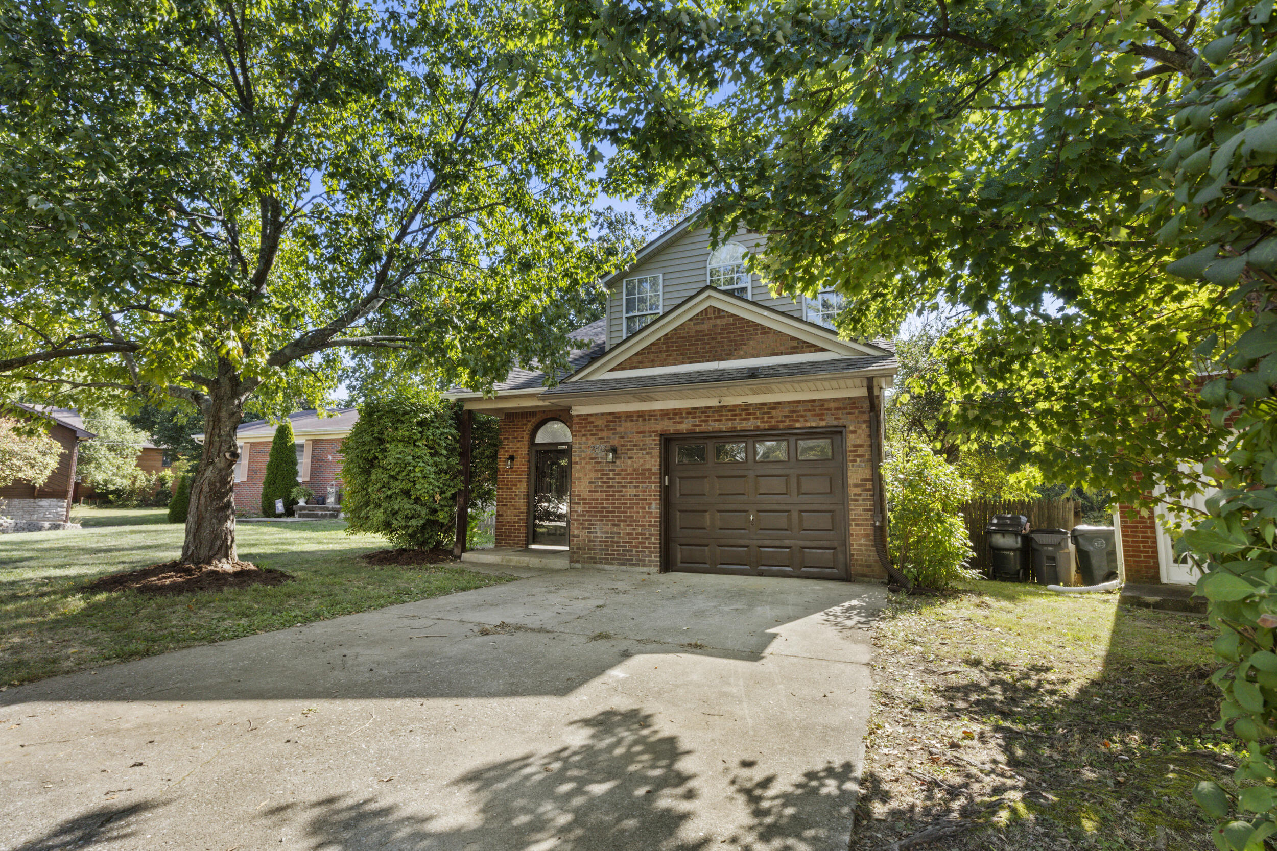 2812 Kasey Court Property Photo 1
