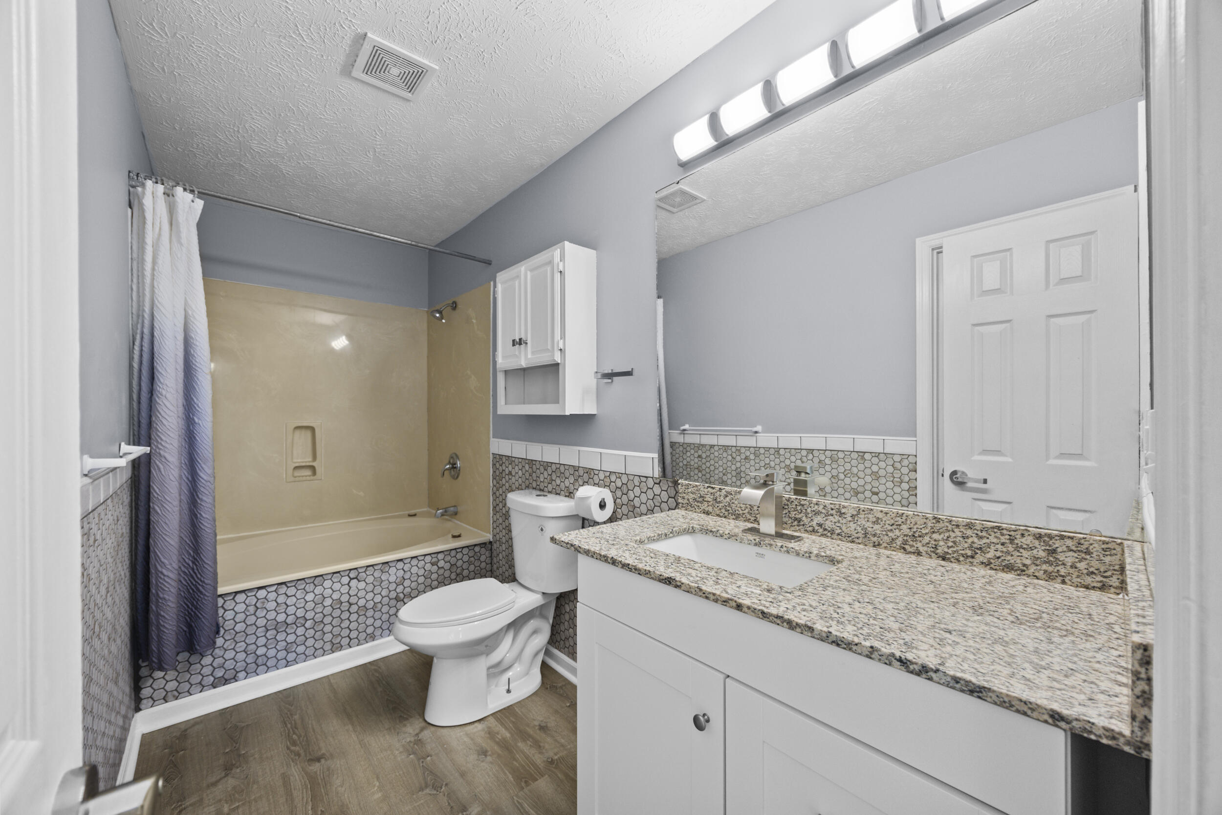 2812 Kasey Court Property Photo 28