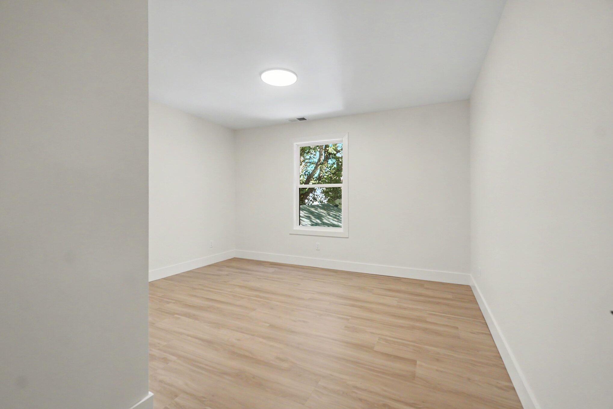 362 Preston Avenue Property Photo 25