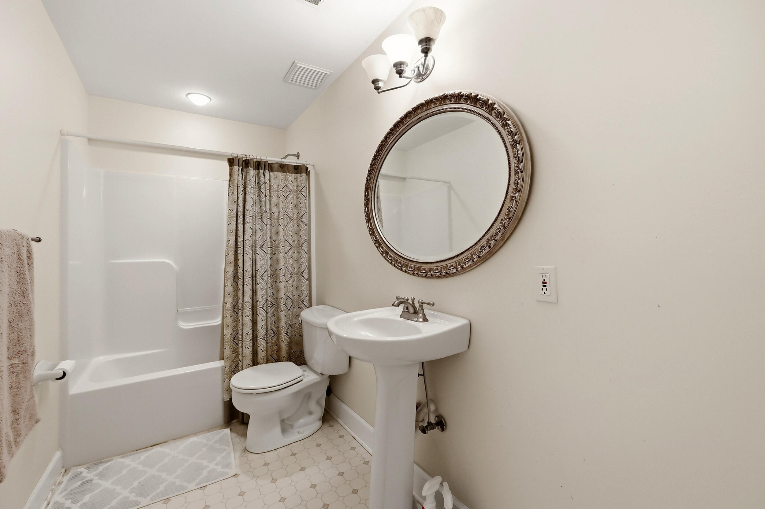 121 Forest Path Drive Property Photo 30