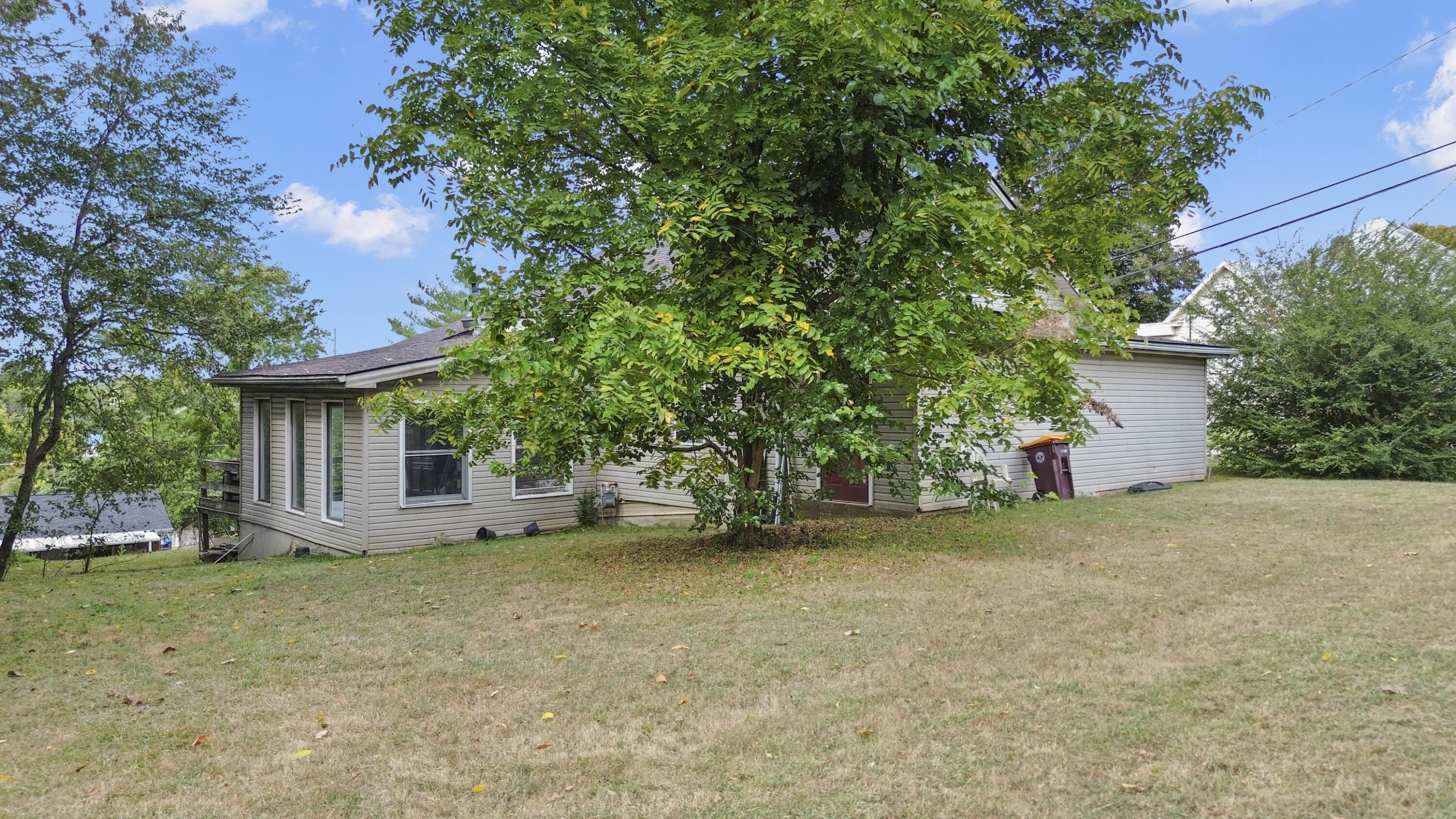 118 Beecher Street Property Photo 4