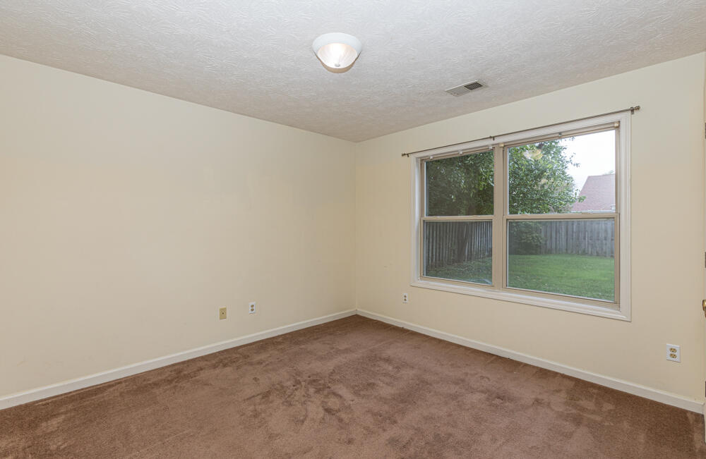 104 W Chopin Way Property Photo 19