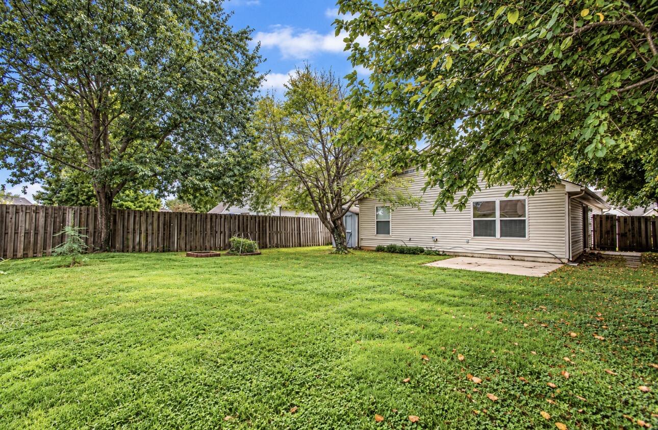 104 W Chopin Way Property Photo 28