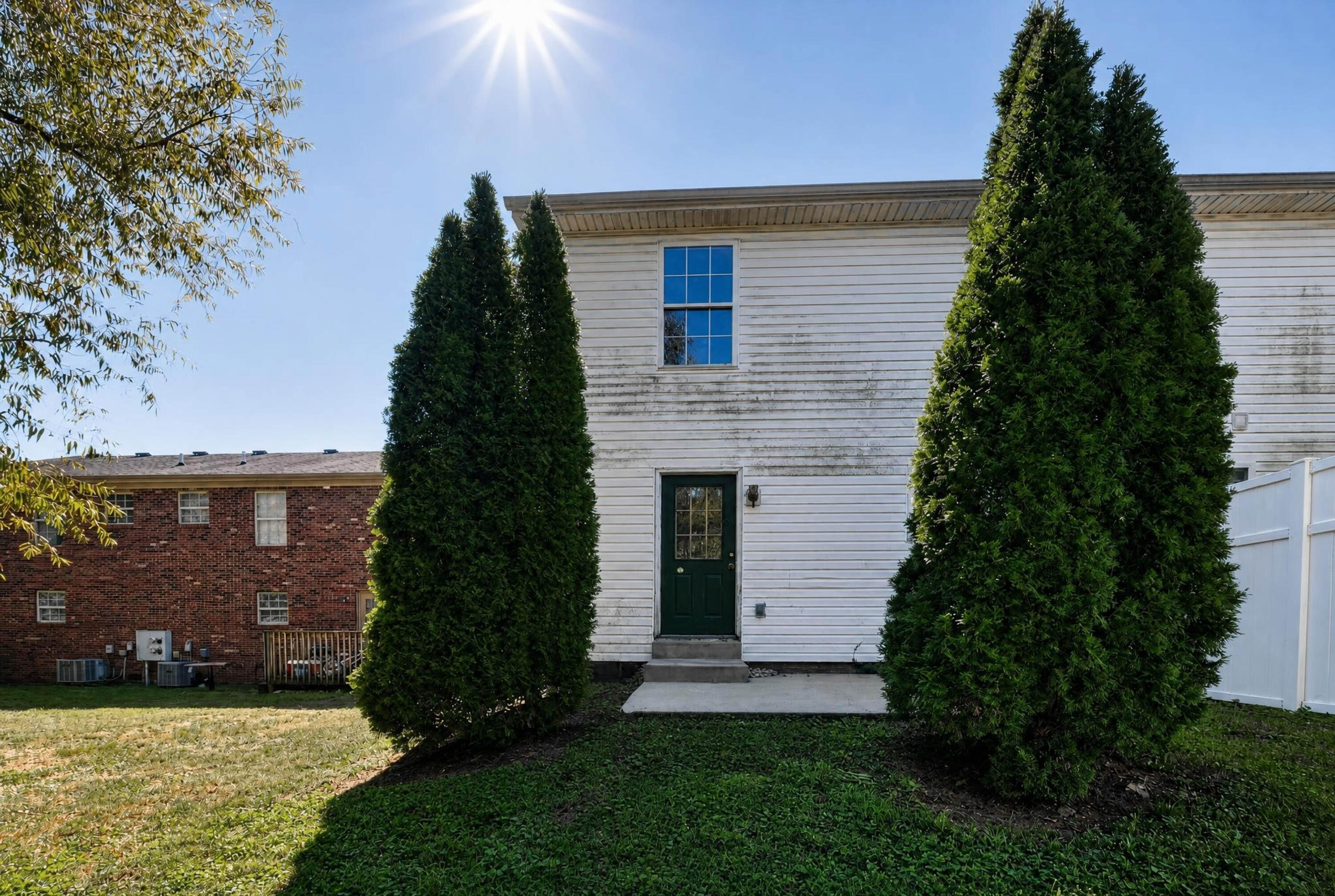 1048 Blackwell Court Property Photo 15