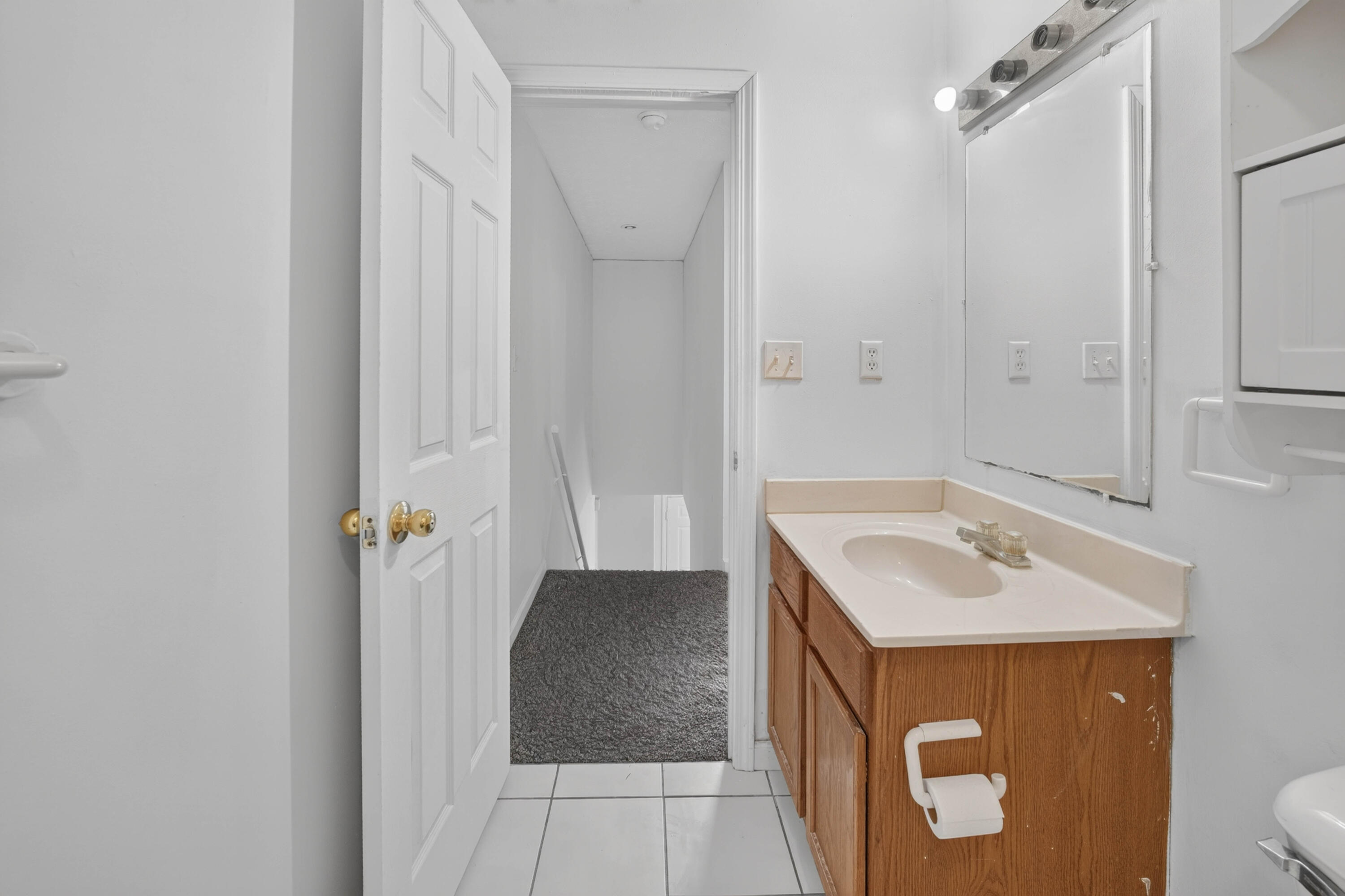 1048 Blackwell Court Property Photo 25
