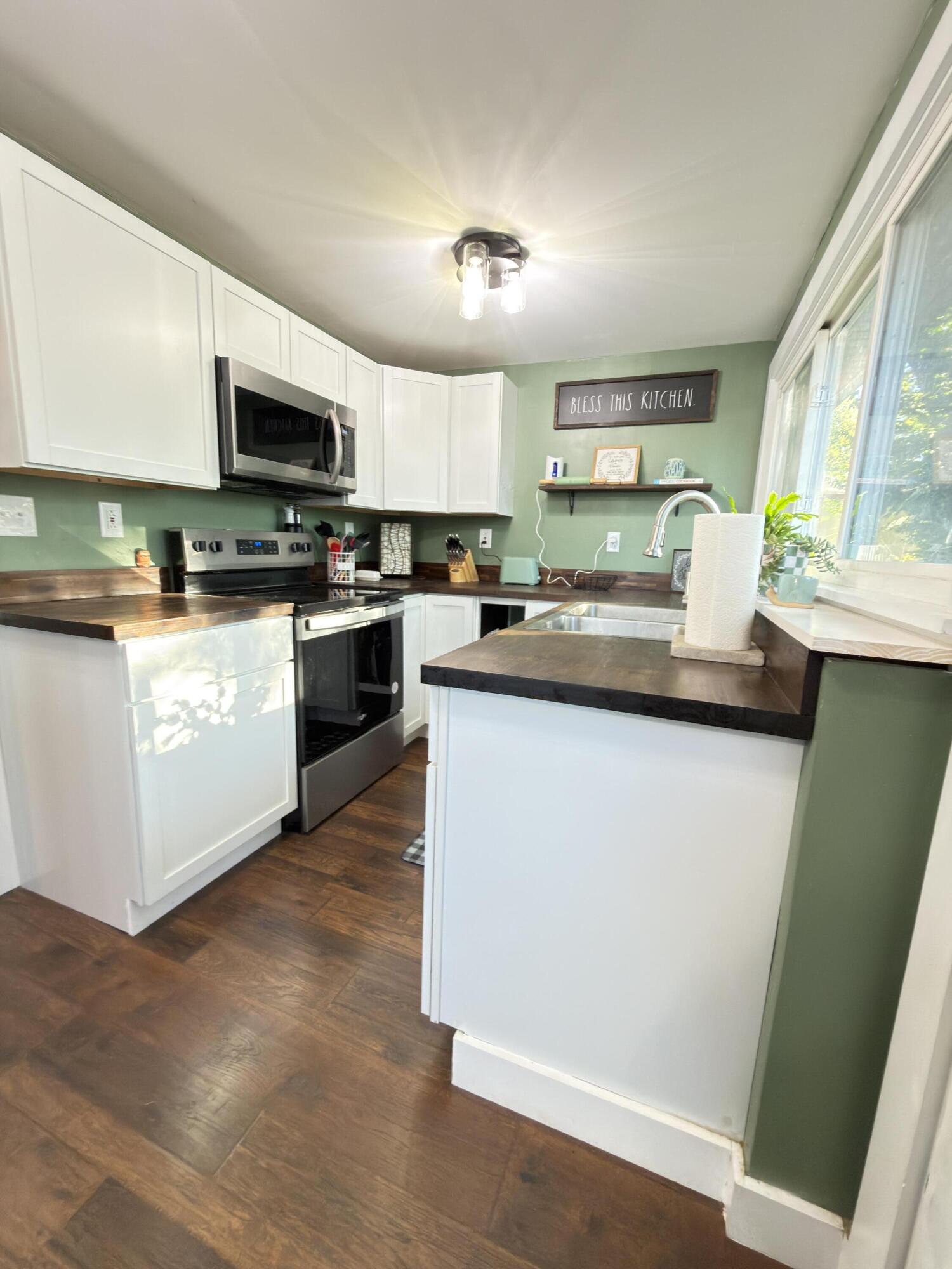984 Lexington Road Property Photo 12