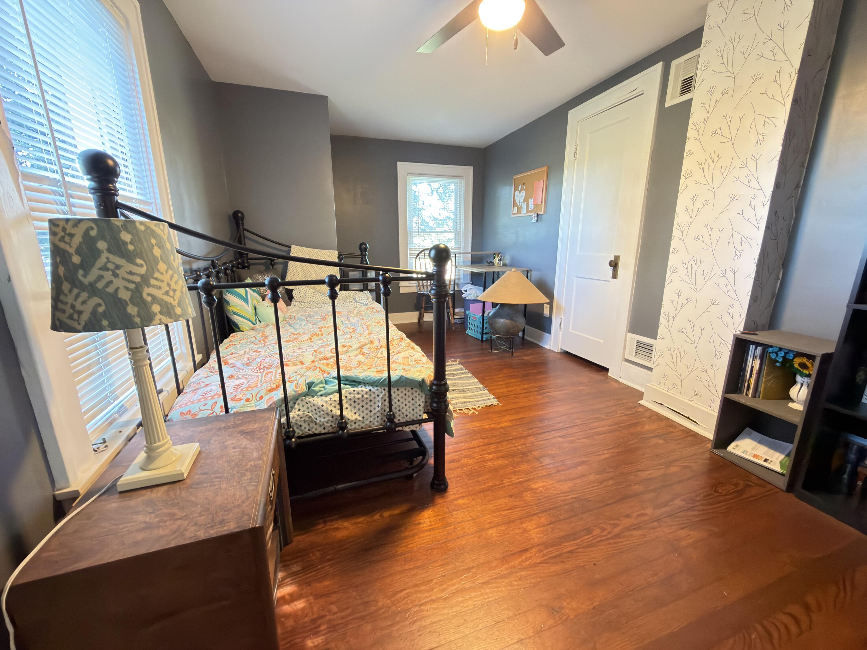 984 Lexington Road Property Photo 39