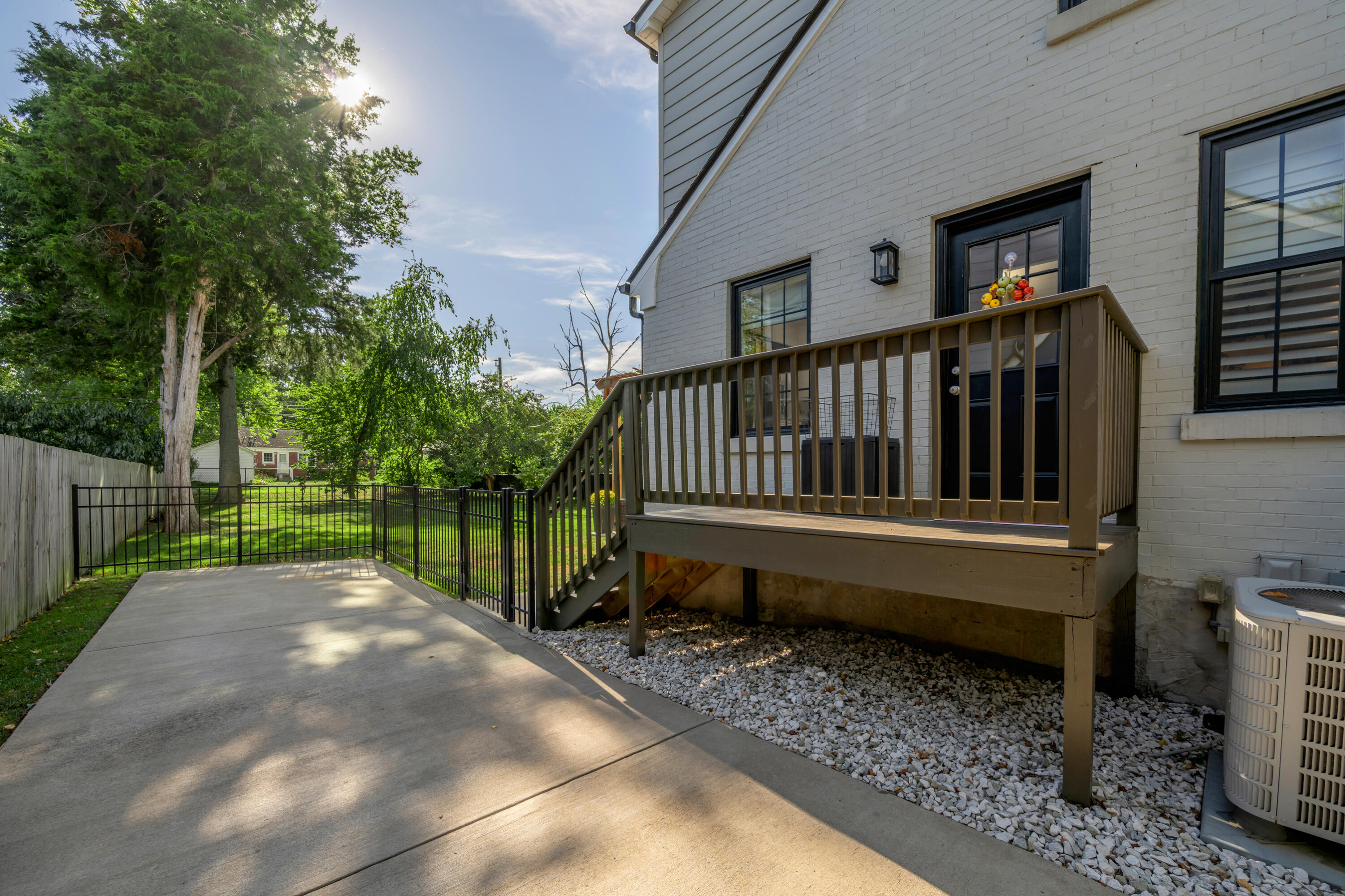 440 Longview Drive Property Photo 47