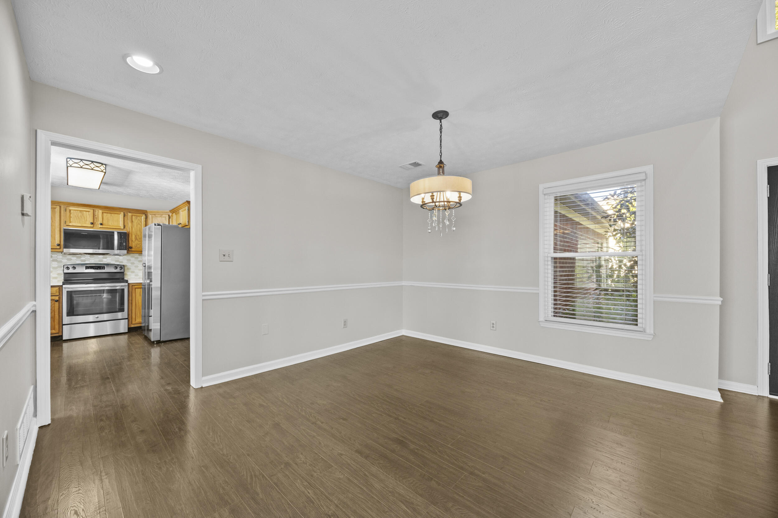 3785 White Pine Drive Property Photo 11