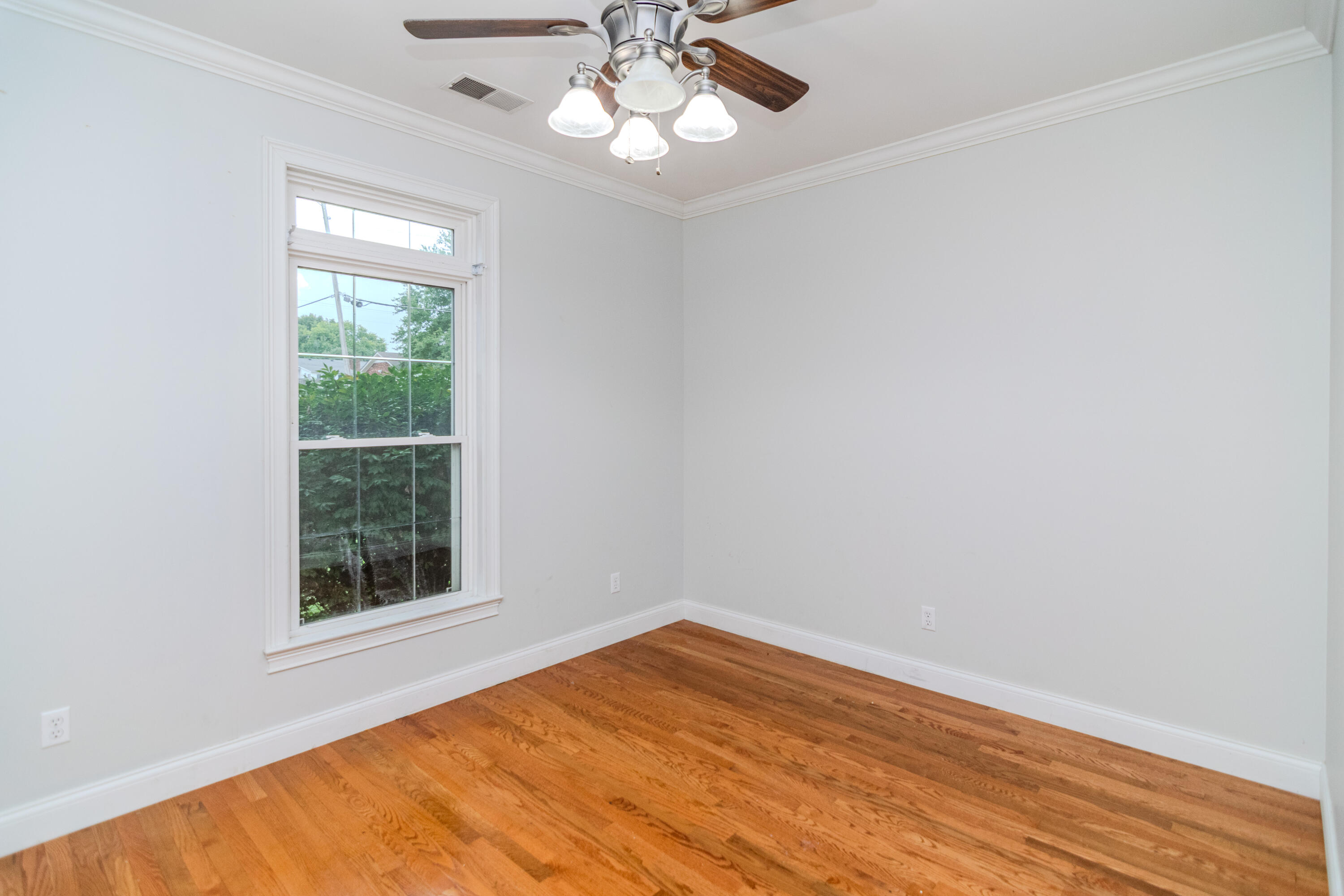 713 Winterhaven Lane Property Photo 34