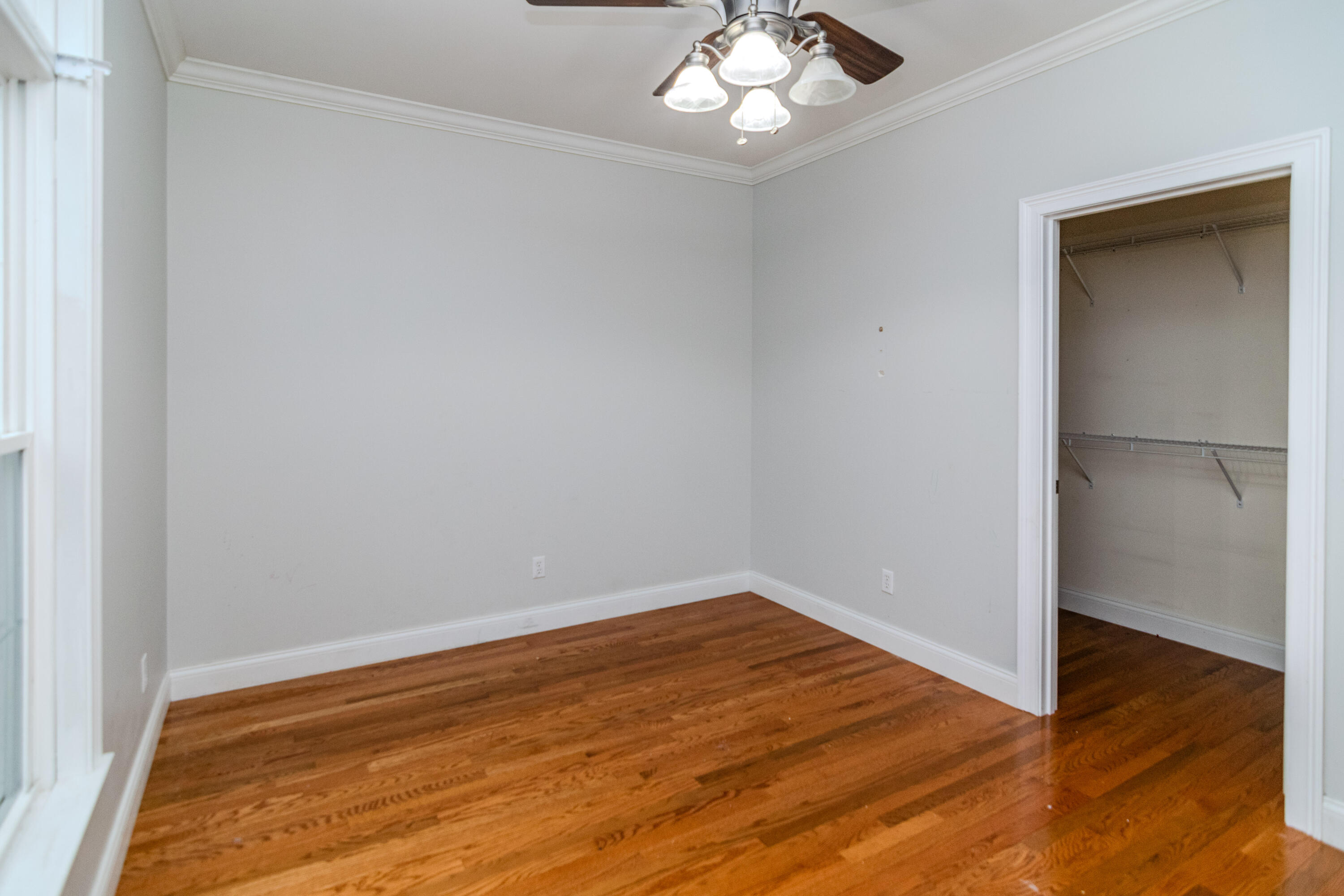 713 Winterhaven Lane Property Photo 35