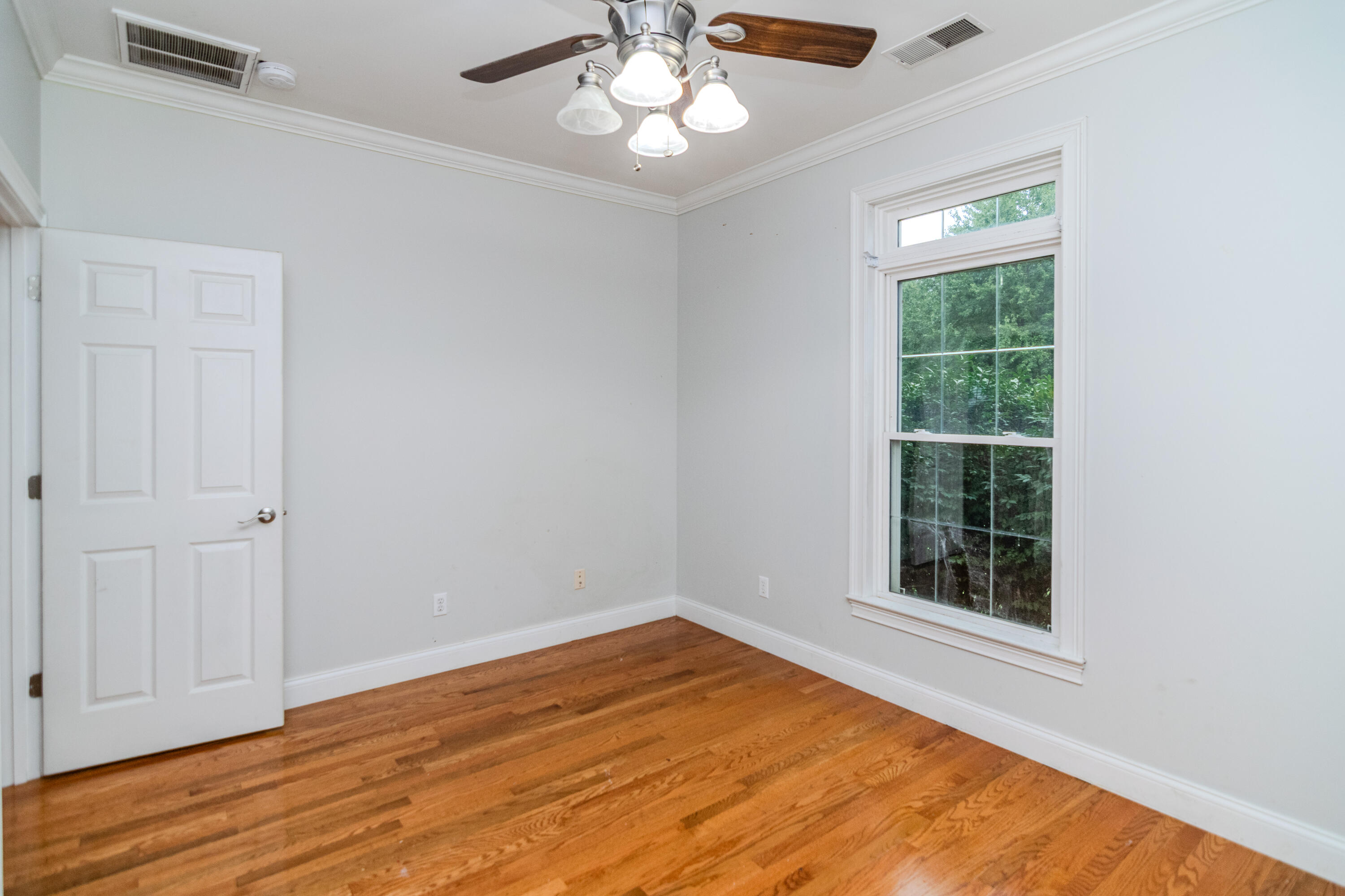 713 Winterhaven Lane Property Photo 37