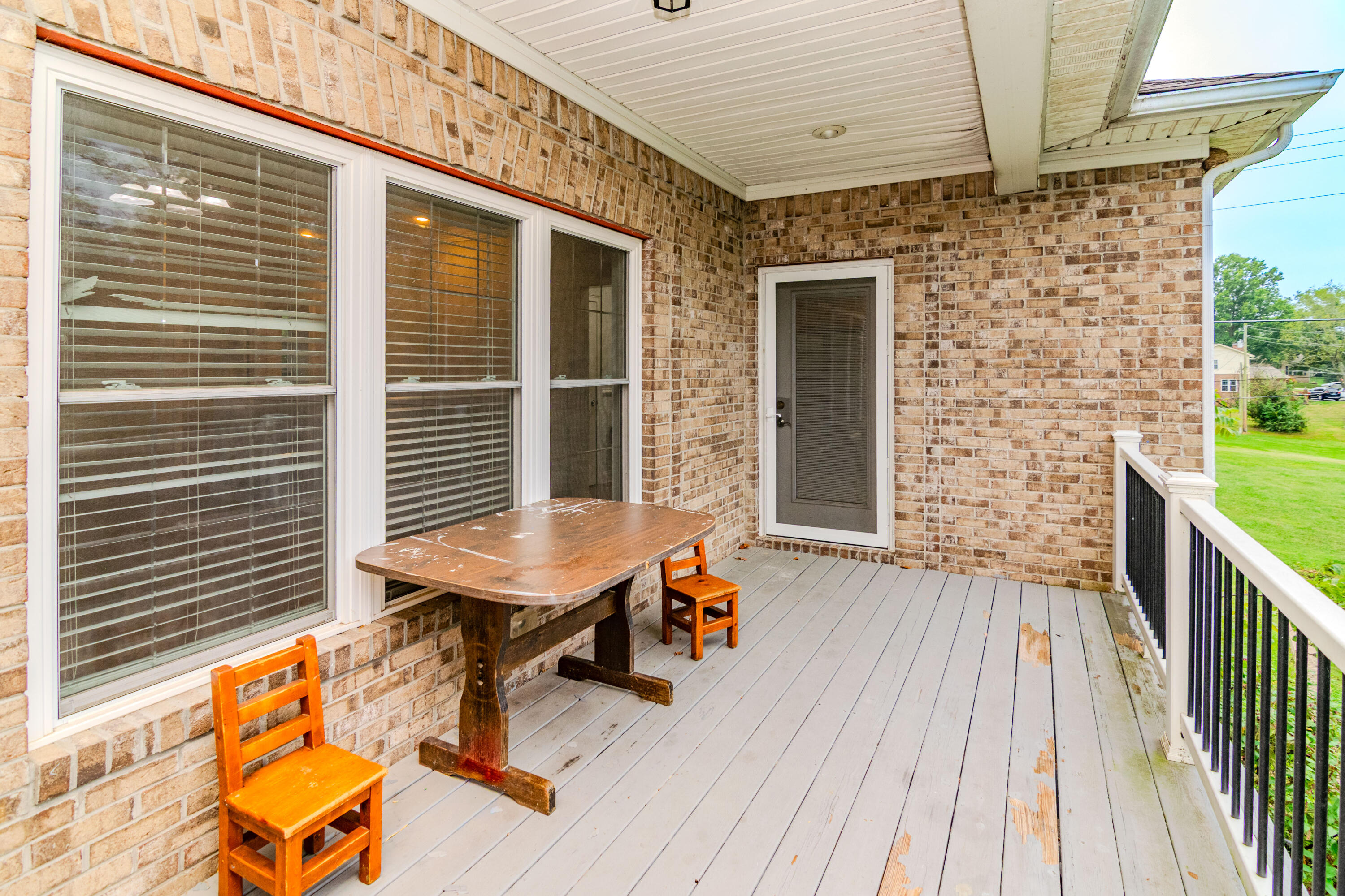 713 Winterhaven Lane Property Photo 45