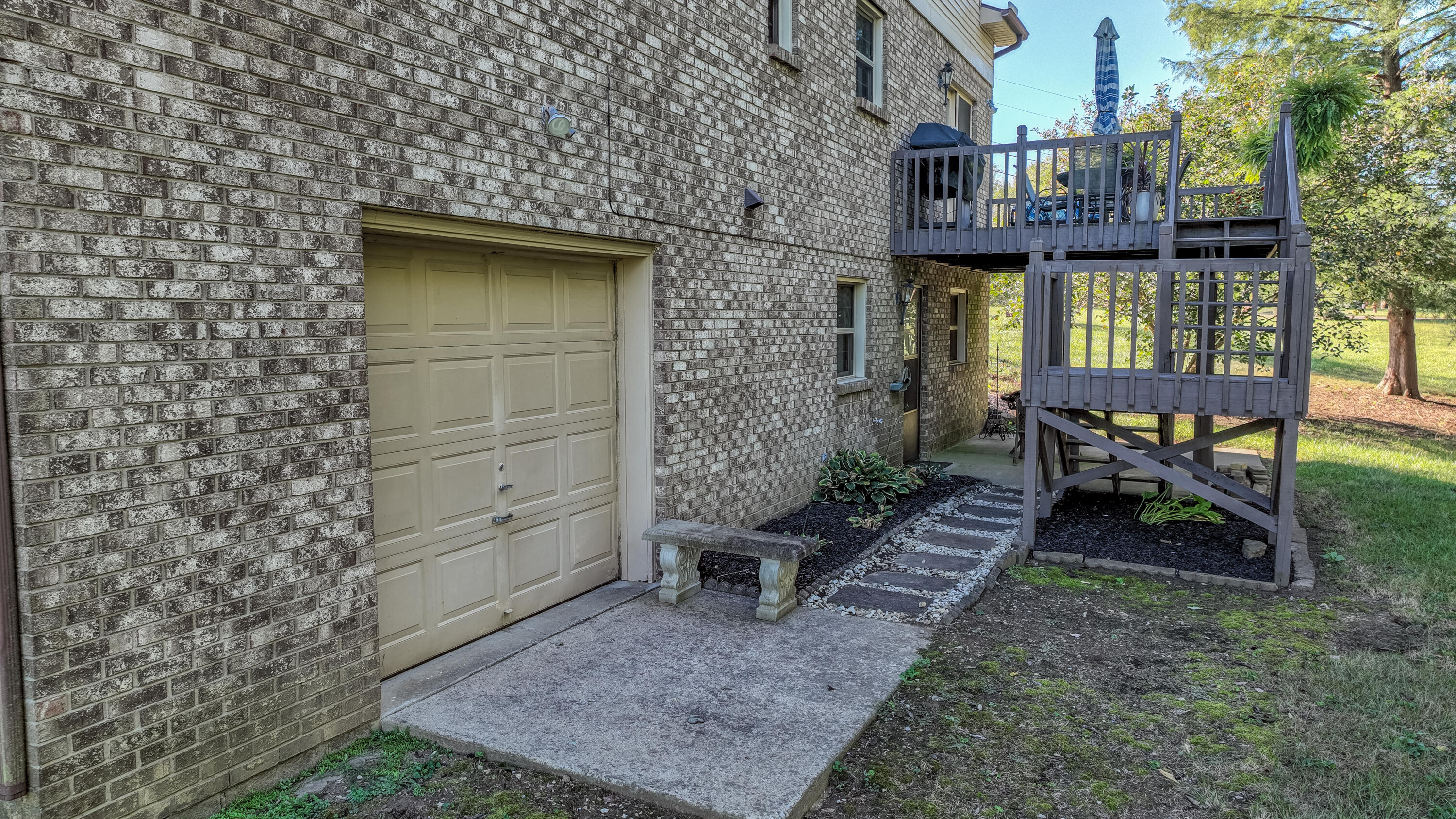 140 Redwood Drive Property Photo 44