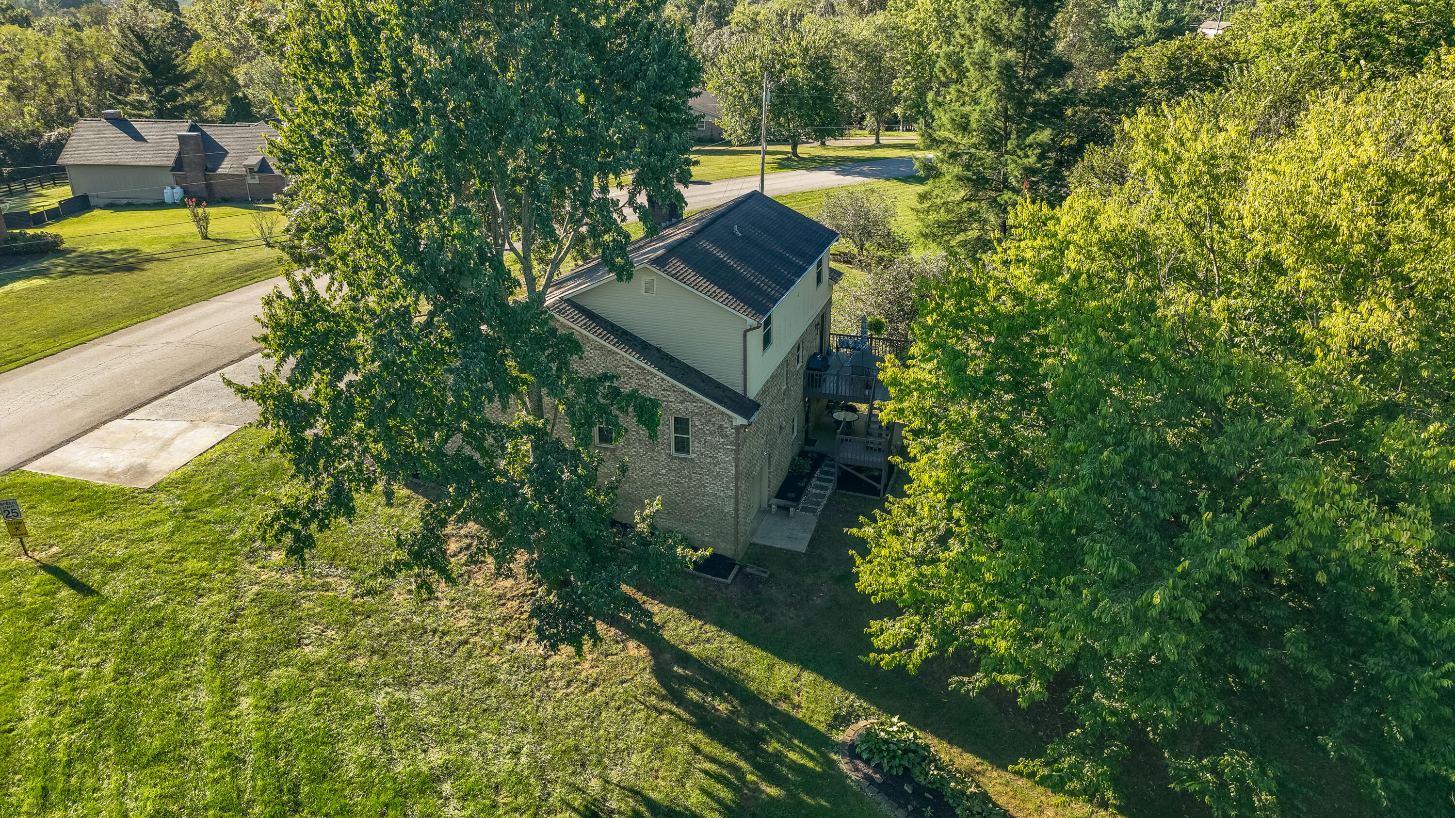 140 Redwood Drive Property Photo 45